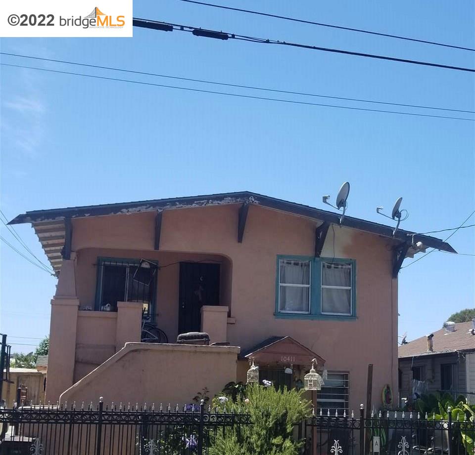 Photo of 10411 San Leandro in Oakland, CA