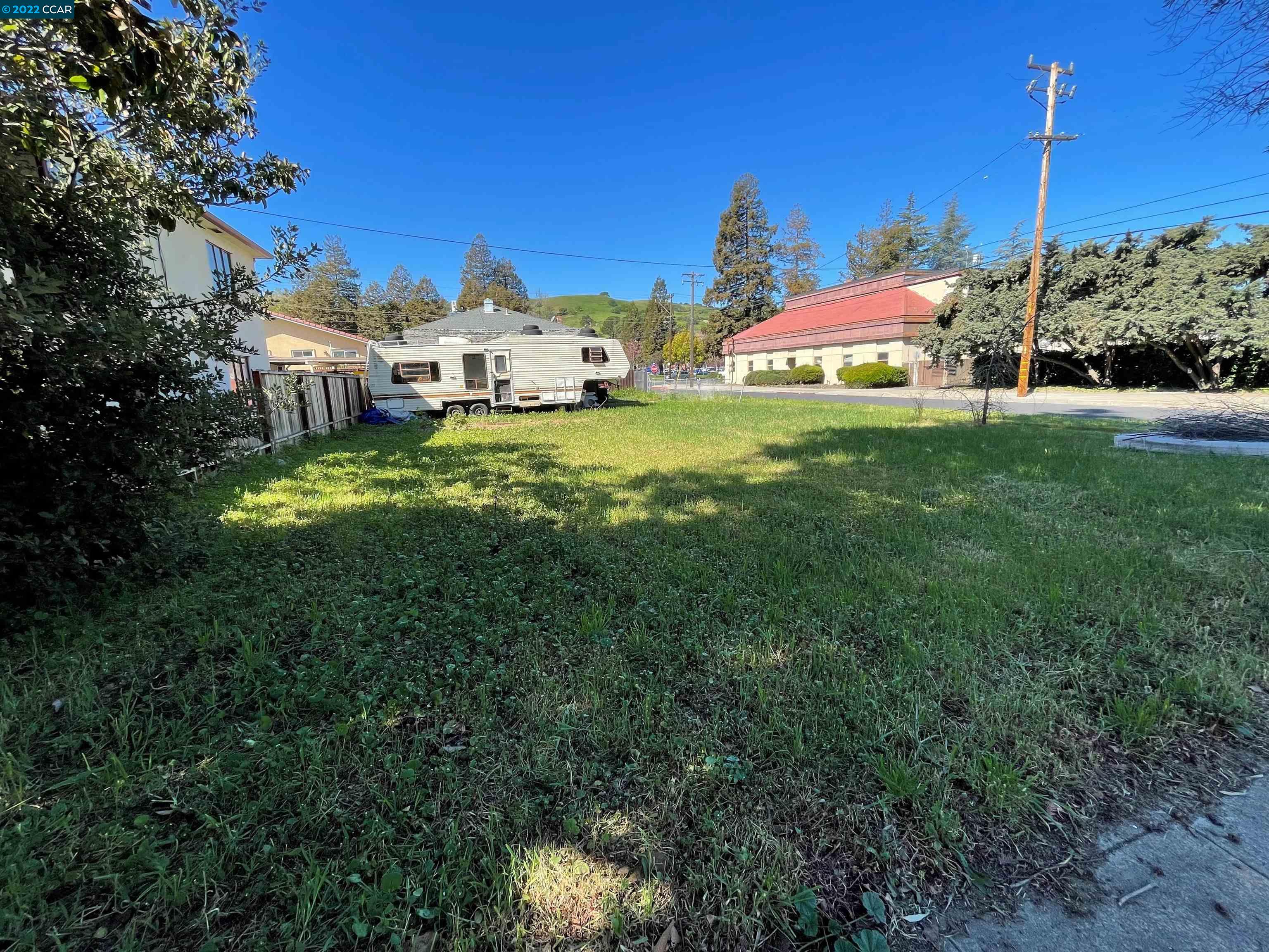 Photo of 3100 Castro St in Martinez, CA