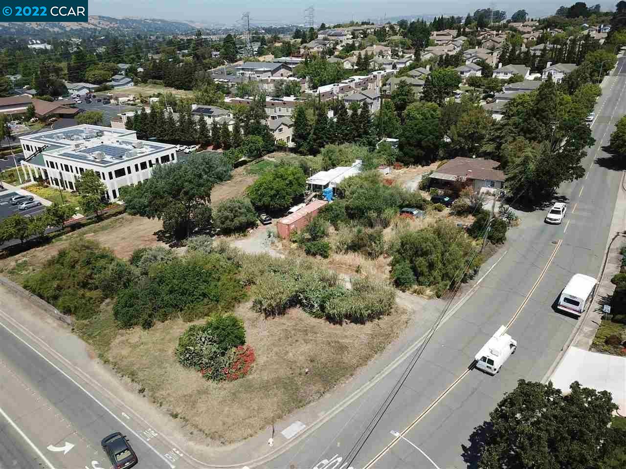 Photo of 5060 Milano Wy in Martinez, CA
