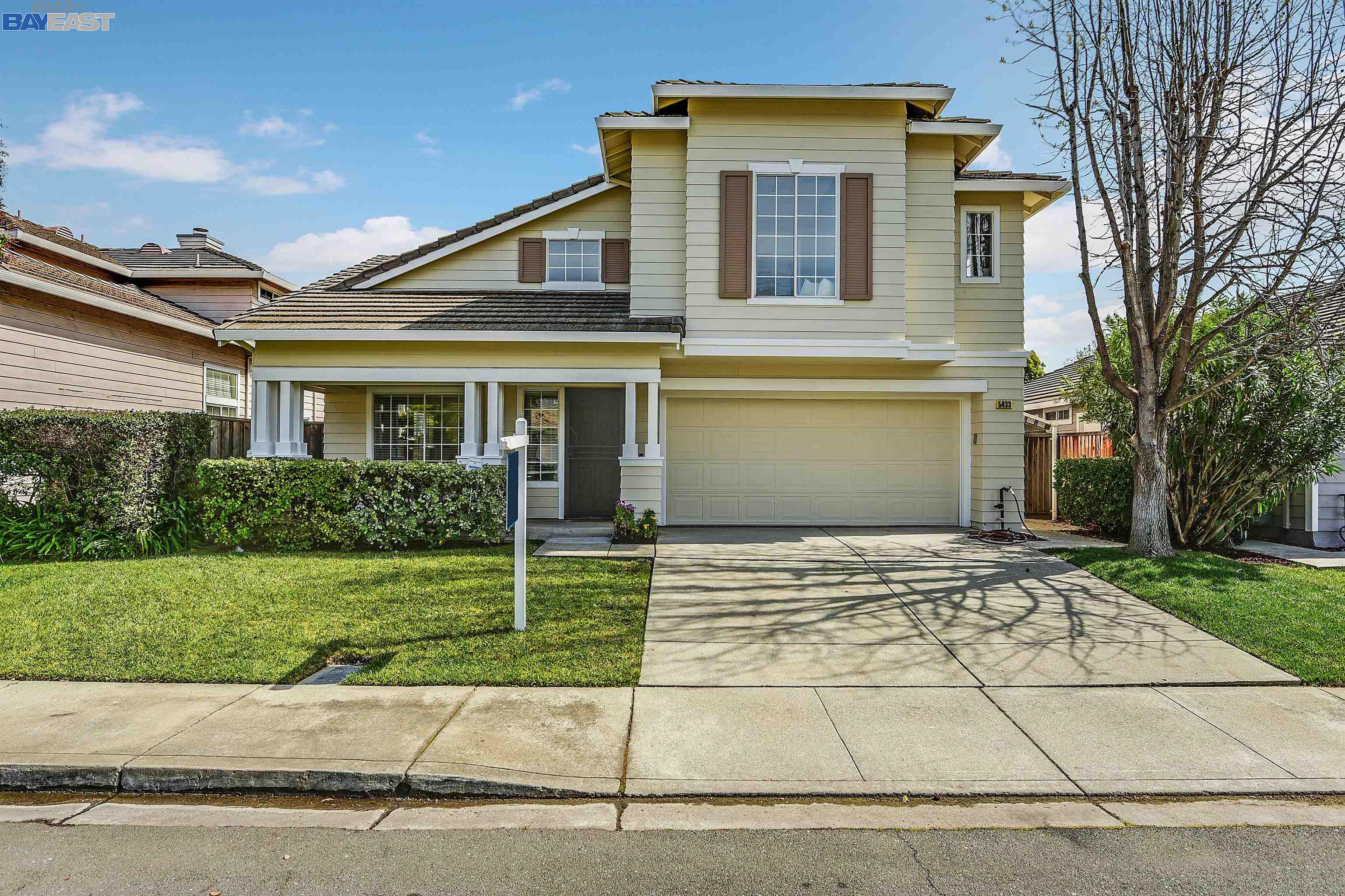 Detail Gallery Image 1 of 1 For 5433 Crimson Cir, Fremont,  CA 94538 - 3 Beds | 2/1 Baths