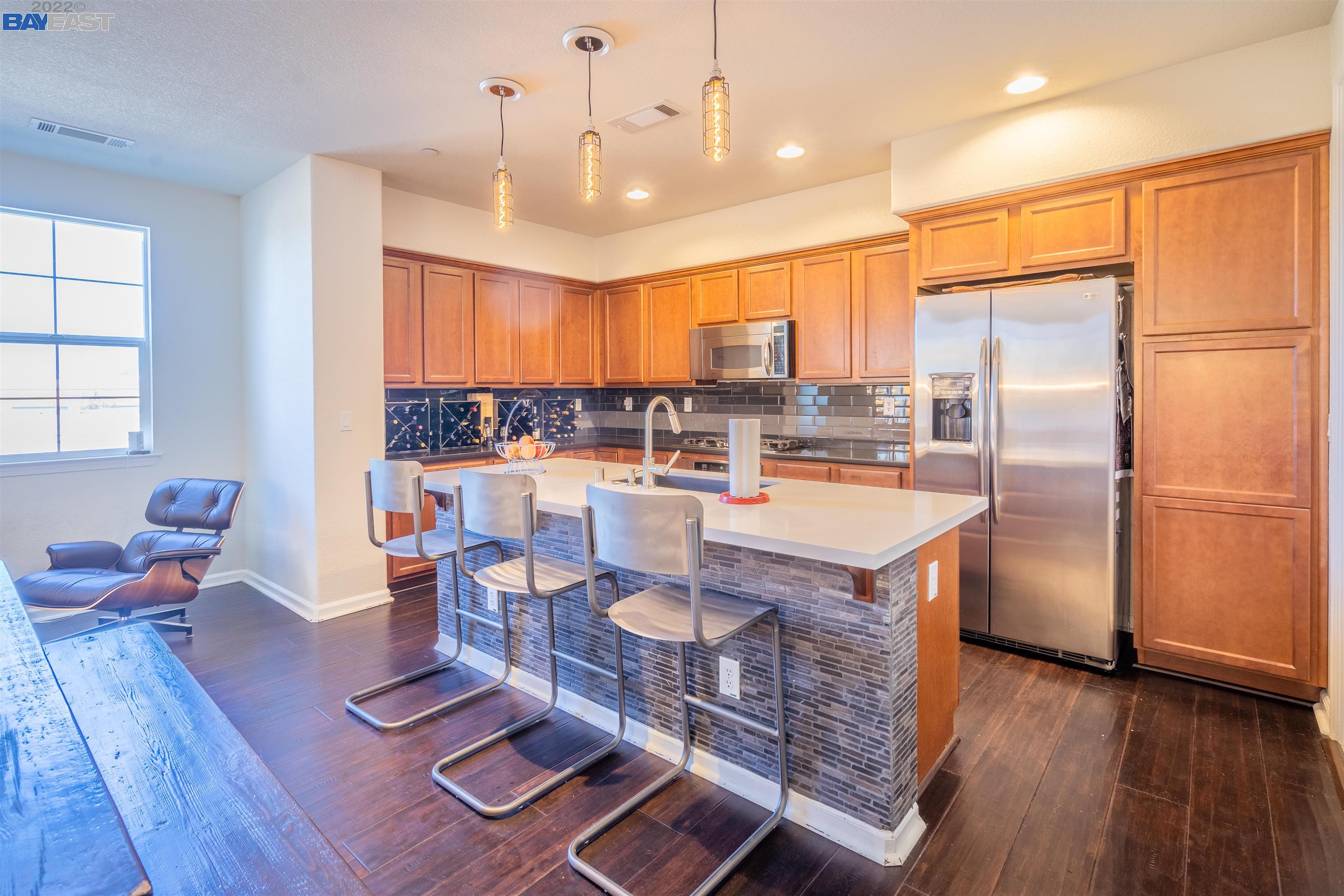 Detail Gallery Image 1 of 1 For 1301 Maritime Way, Richmond,  CA 94804 - 2 Beds | 2/1 Baths