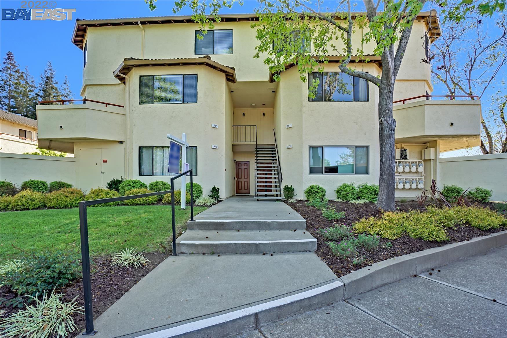 Detail Gallery Image 1 of 1 For 5085 Valley Crest Dr #282,  Concord,  CA 94521 - 3 Beds | 2/1 Baths
