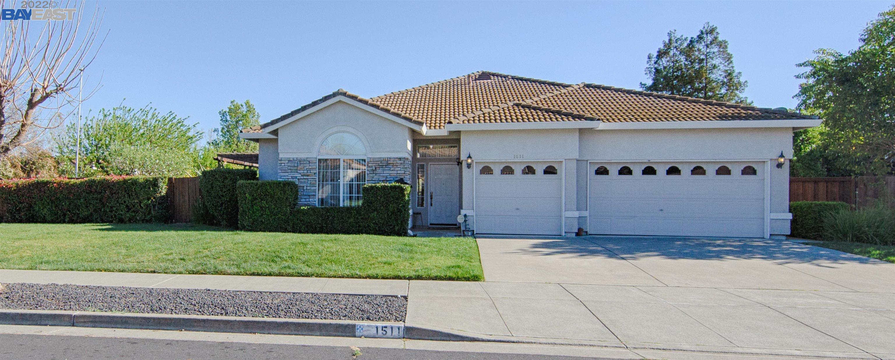 Photo of 1511 Mariposa Wy in Fairfield, CA