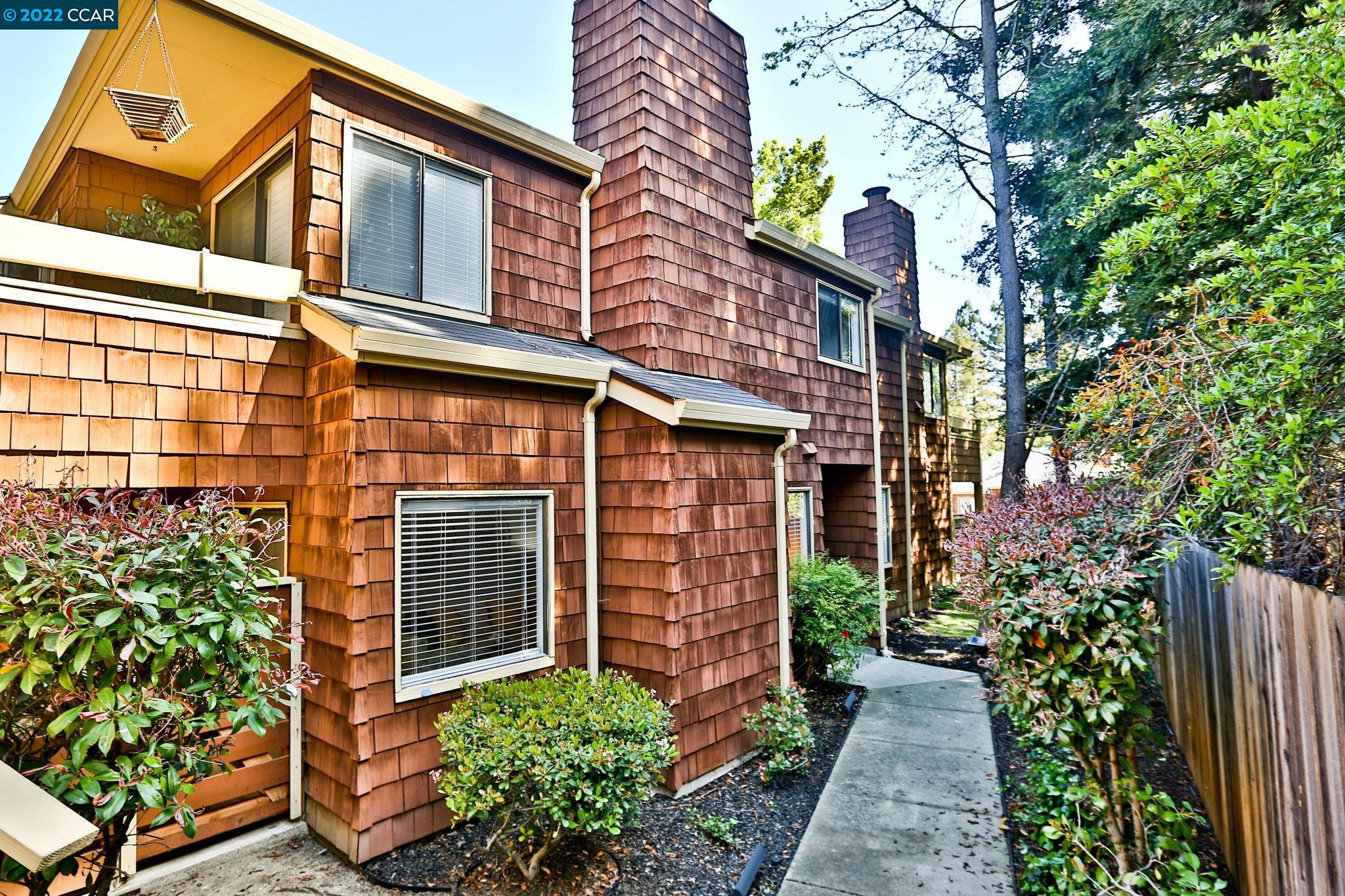 Photo of 638 Fig Tree Ln in Martinez, CA