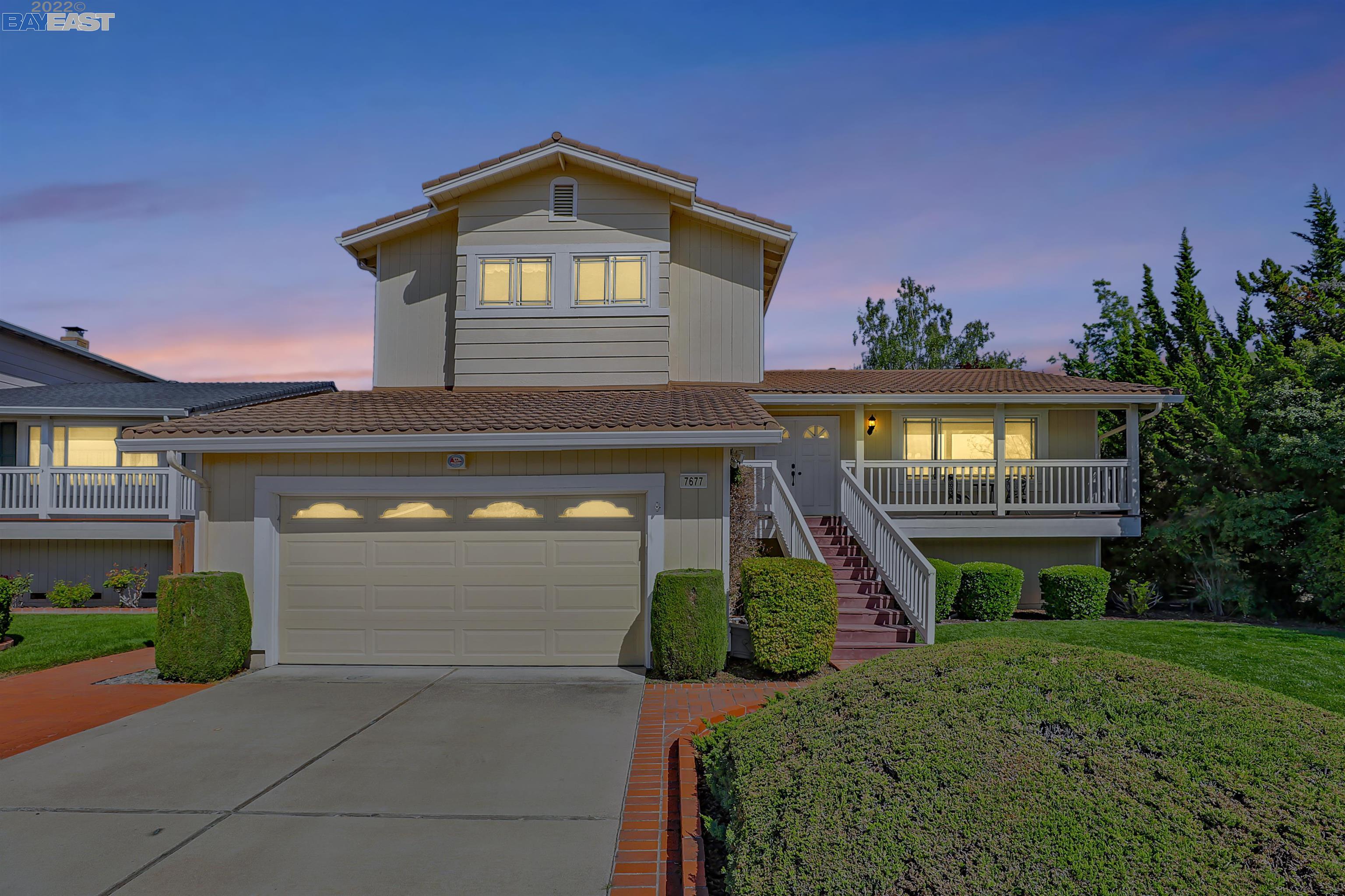 Detail Gallery Image 1 of 1 For 7677 Topaz Cir, Dublin,  CA 94568 - 4 Beds | 3 Baths