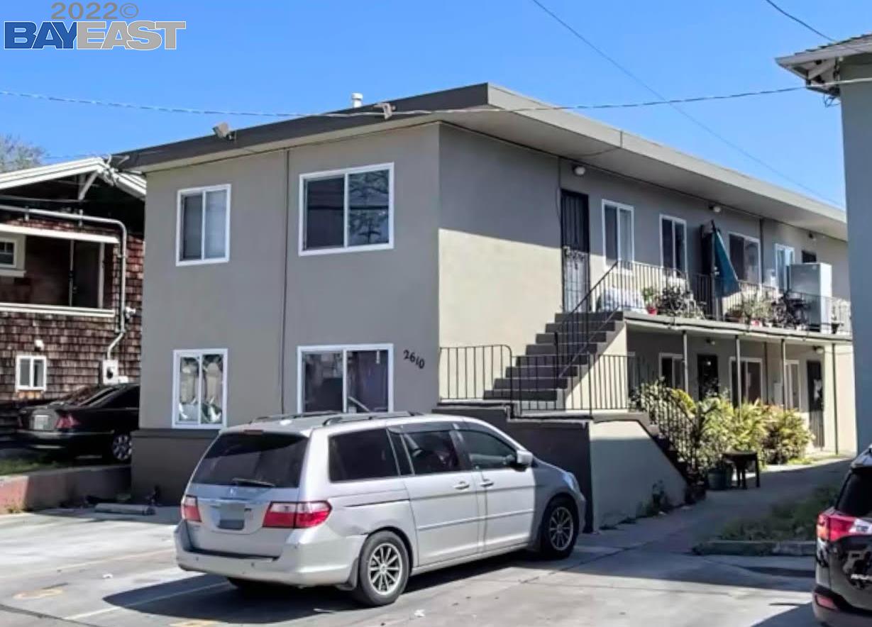 Photo of 2610 35th Ave in Oakland, CA