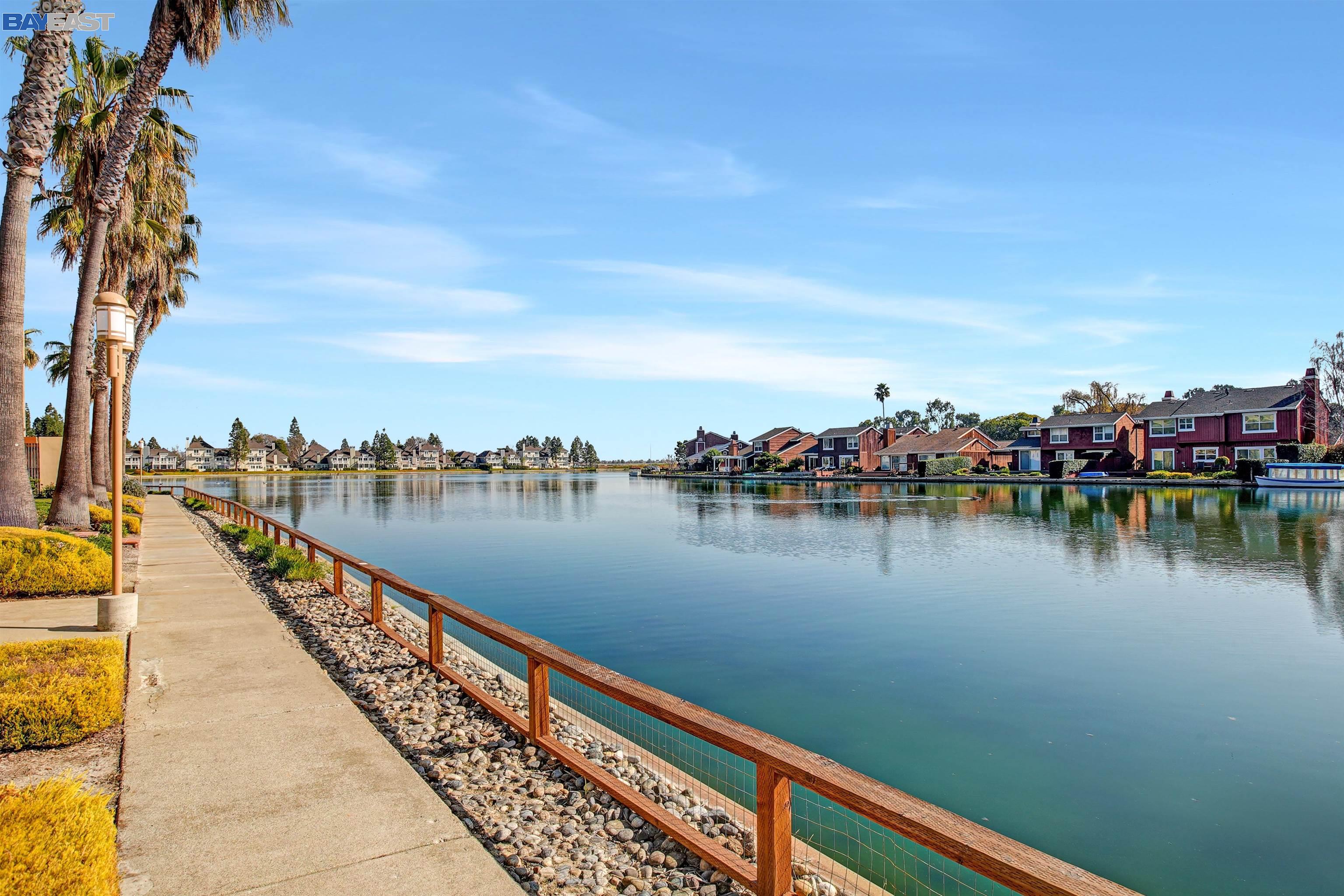 Detail Gallery Image 1 of 1 For 910 Beach Park Blvd #100,  Foster City,  CA 94404 - 2 Beds | 2 Baths
