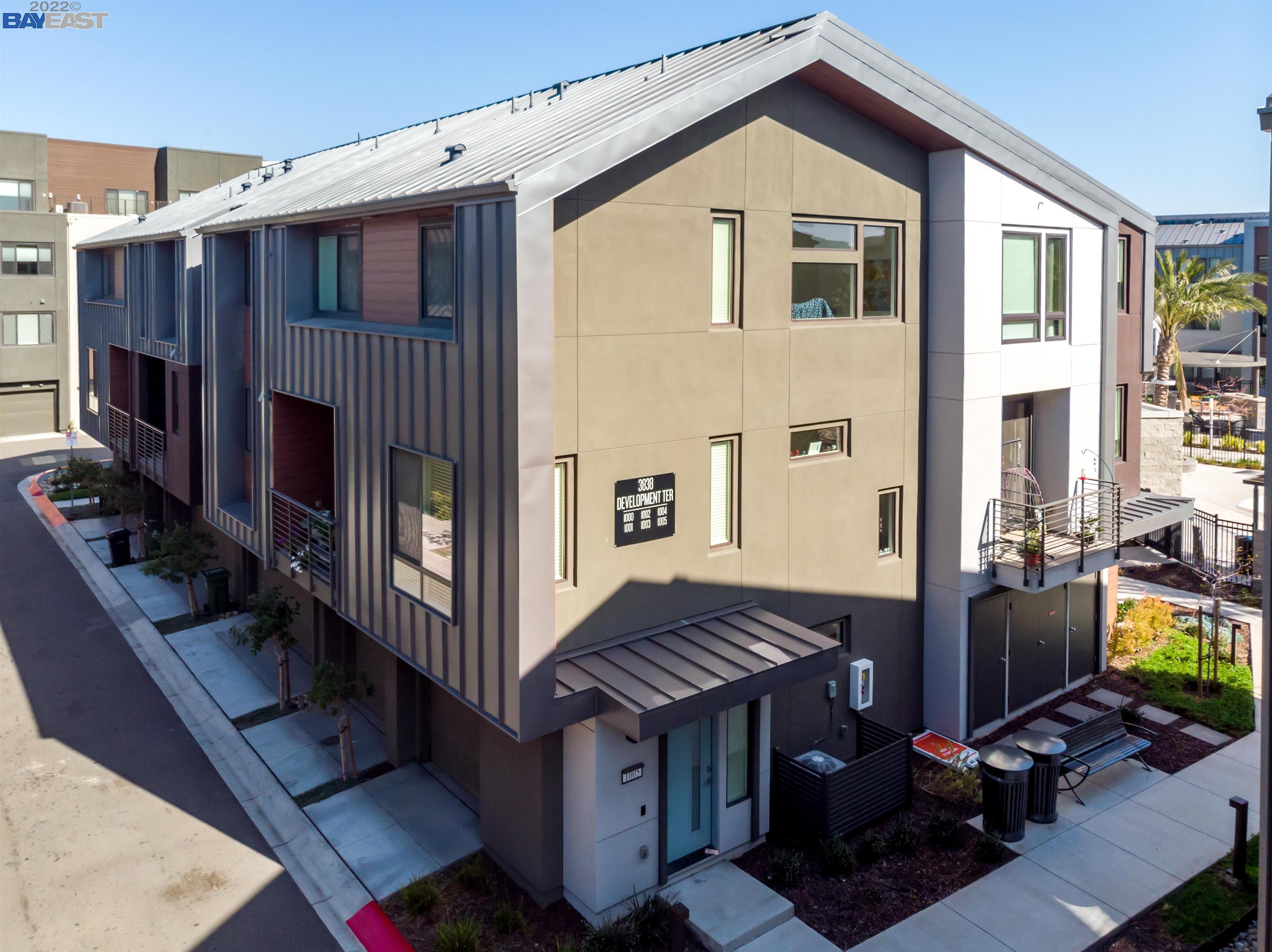 Detail Gallery Image 1 of 1 For 3838 Development Ter #1005,  Fremont,  CA 94538 - 2 Beds | 2/1 Baths