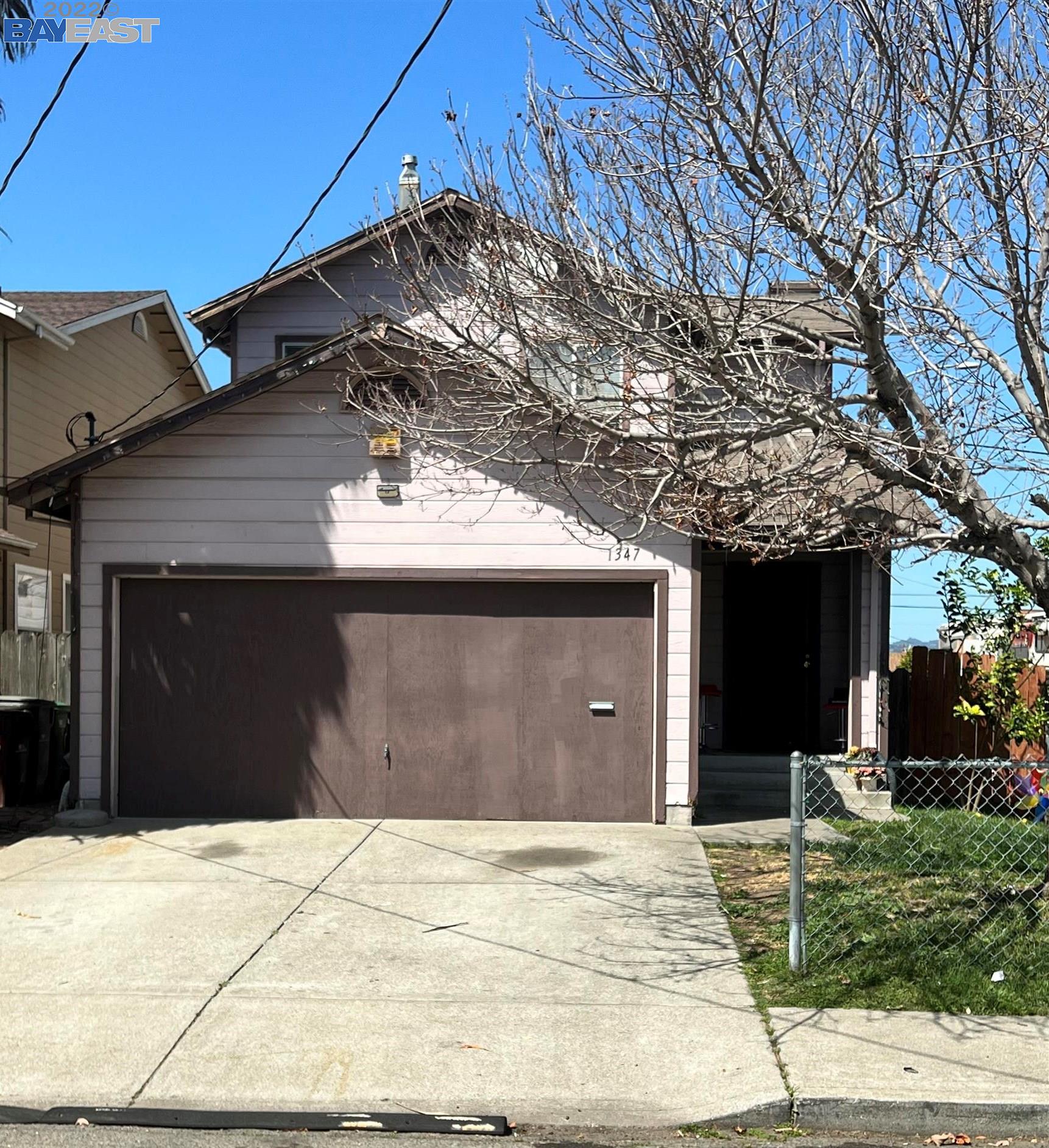 Photo of 1347 106th Ave in Oakland, CA