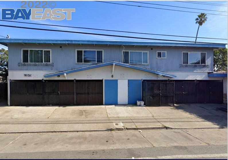 Photo of 9326 Bancroft in Oakland, CA