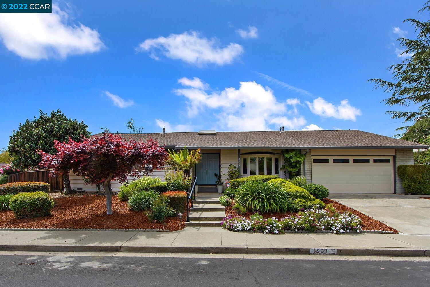 Detail Gallery Image 1 of 1 For 1909 La Salle Ct, Walnut Creek,  CA 94598 - 4 Beds | 2 Baths