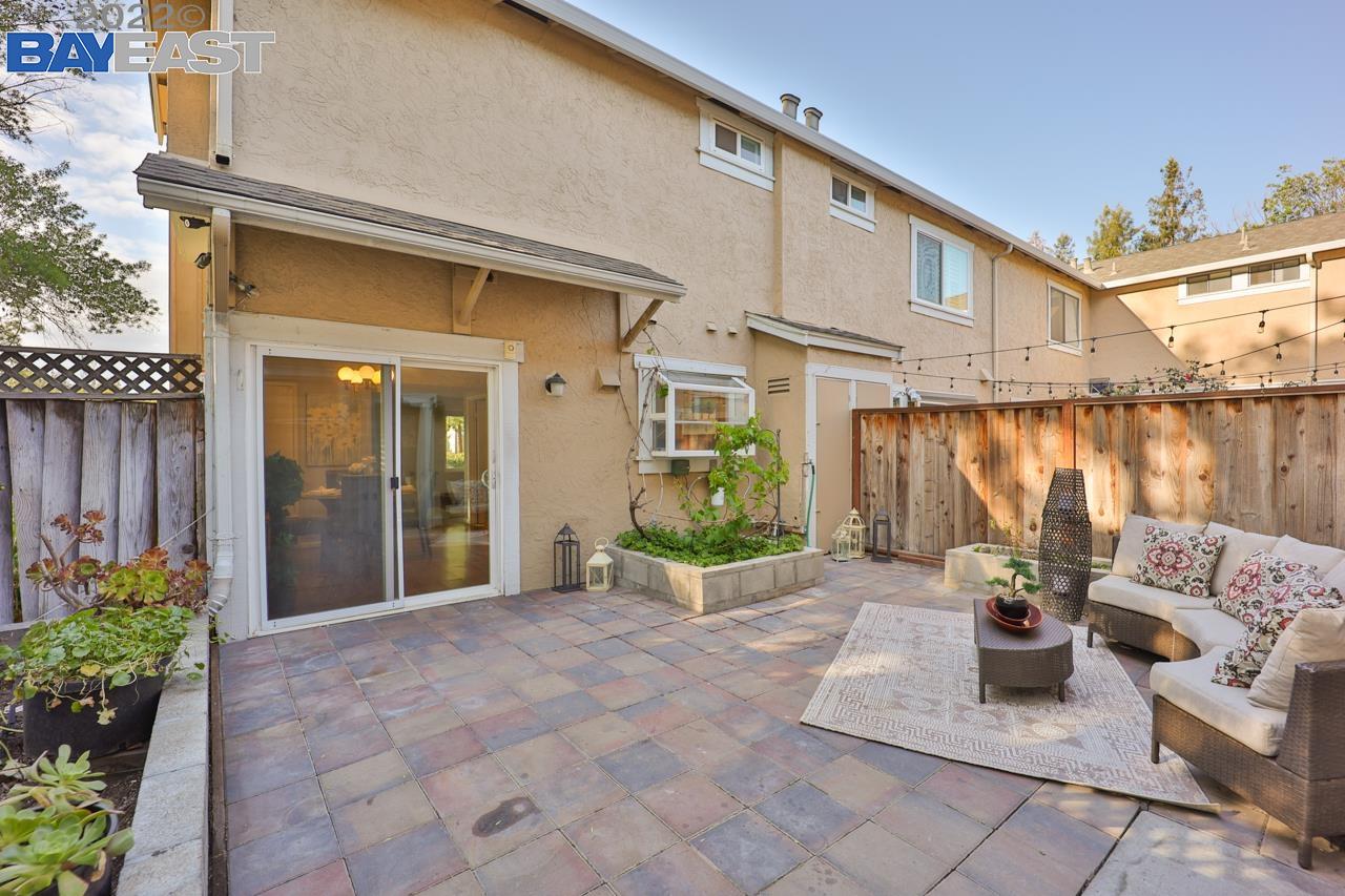 Detail Gallery Image 30 of 37 For 3515 Ivalynn Cir, San Jose,  CA 95132 - 2 Beds | 2/1 Baths