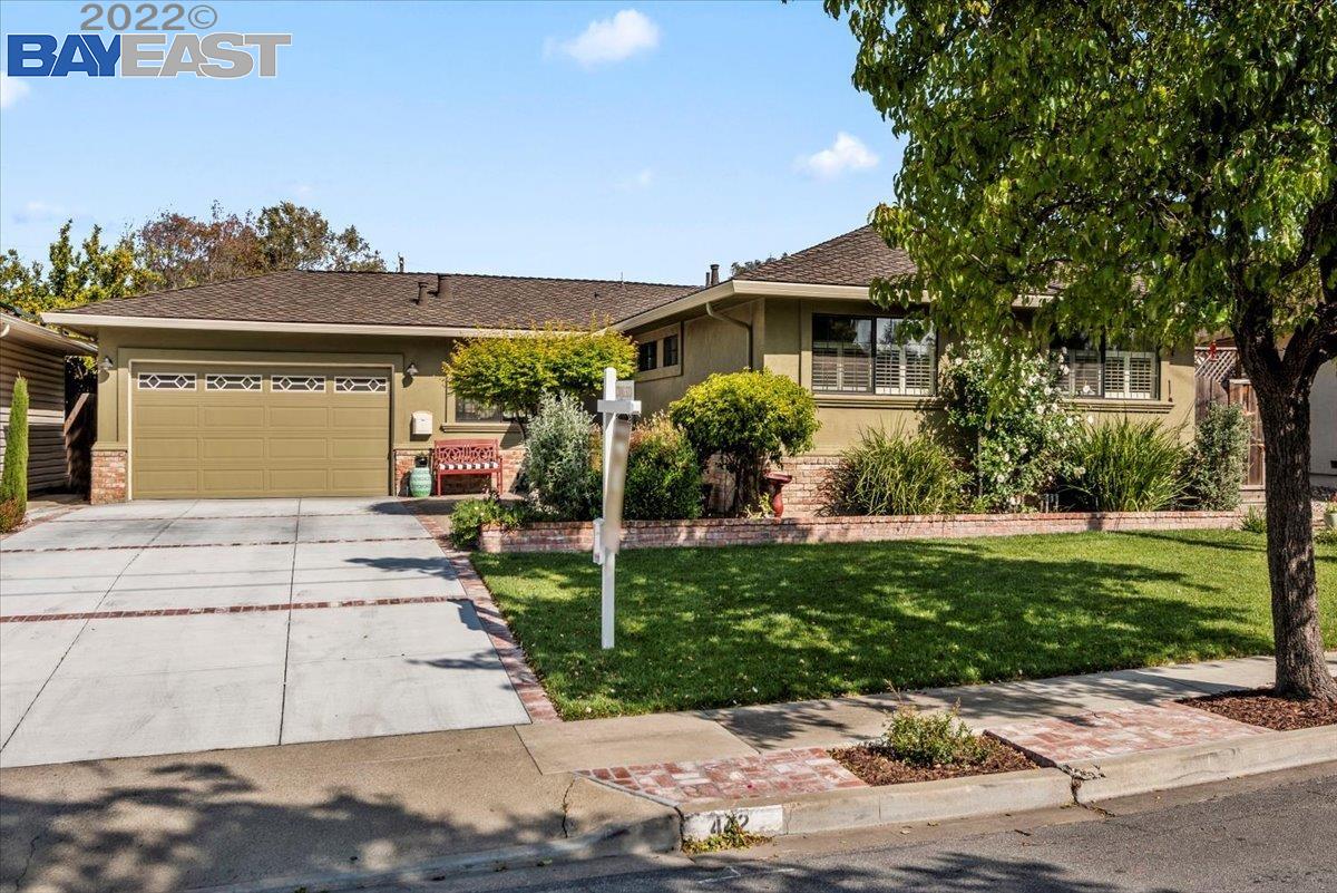 Detail Gallery Image 1 of 1 For 442 D St, Fremont,  CA 94536 - 3 Beds | 2 Baths