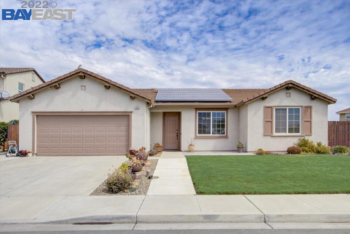 Detail Gallery Image 1 of 1 For 1332 Tuolumne Way, Oakley,  CA 94561 - 4 Beds | 2 Baths