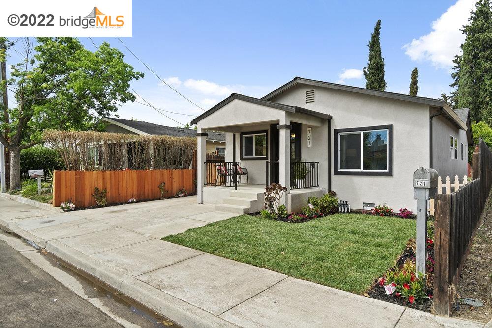 Detail Gallery Image 1 of 1 For 721 Sarah, Brentwood,  CA 94513 - 3 Beds | 1 Baths