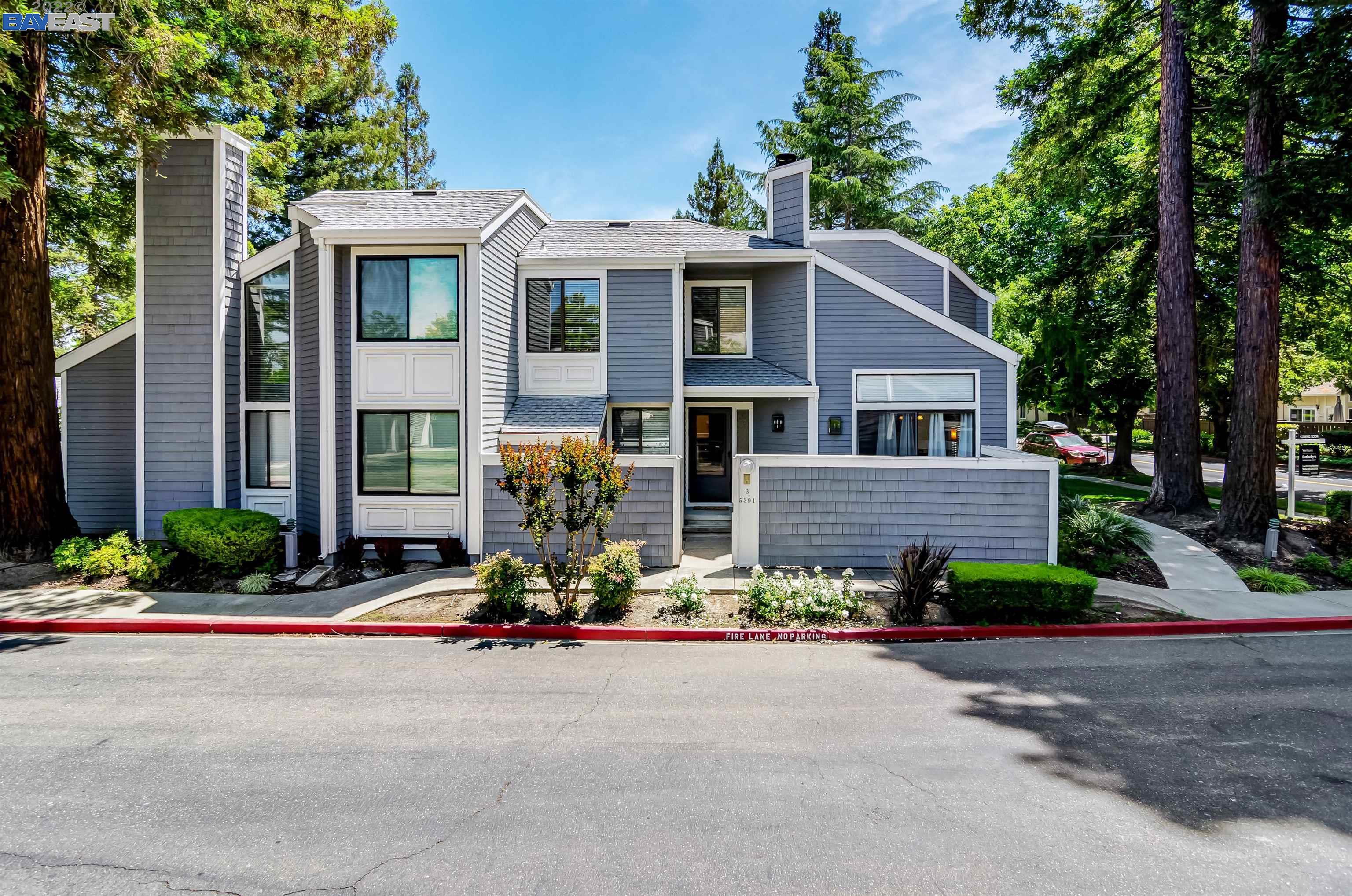 Detail Gallery Image 1 of 1 For 5391 Black Ave #3,  Pleasanton,  CA 94566 - 3 Beds | 2/1 Baths