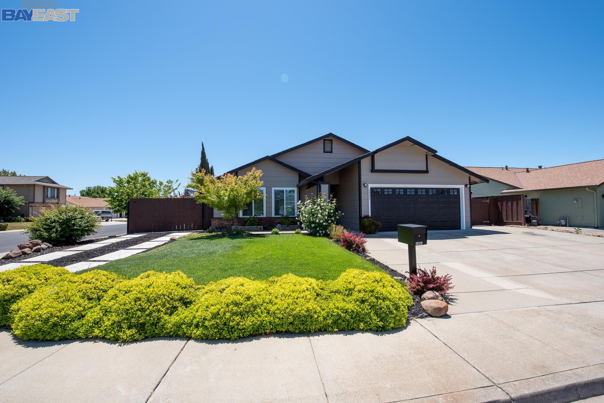 Detail Gallery Image 1 of 1 For 5995 Ocean Hills Way, Livermore,  CA 94551 - 3 Beds | 2 Baths