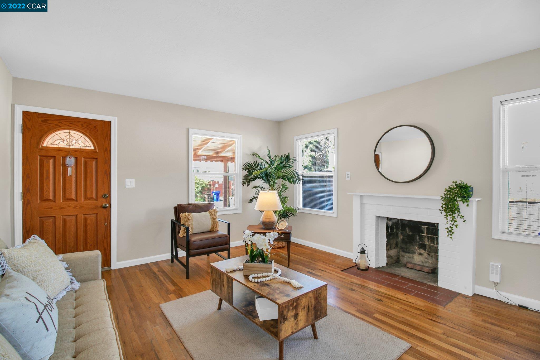 Detail Gallery Image 1 of 1 For 1740 Post Ave, San Pablo,  CA 94806 - 2 Beds | 1 Baths