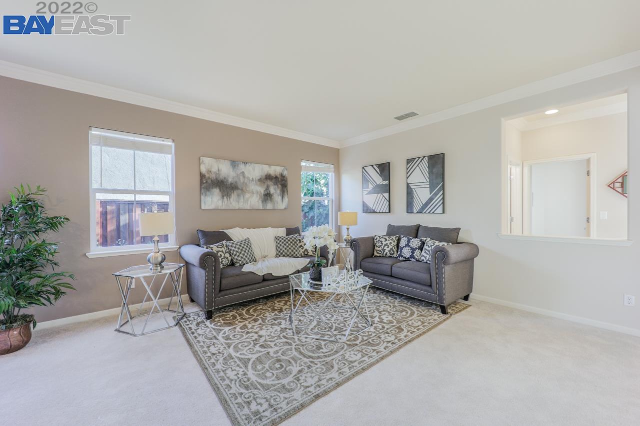 Detail Gallery Image 12 of 60 For 692 Prosperity St, Mountain House,  CA 95391 - 4 Beds | 3 Baths