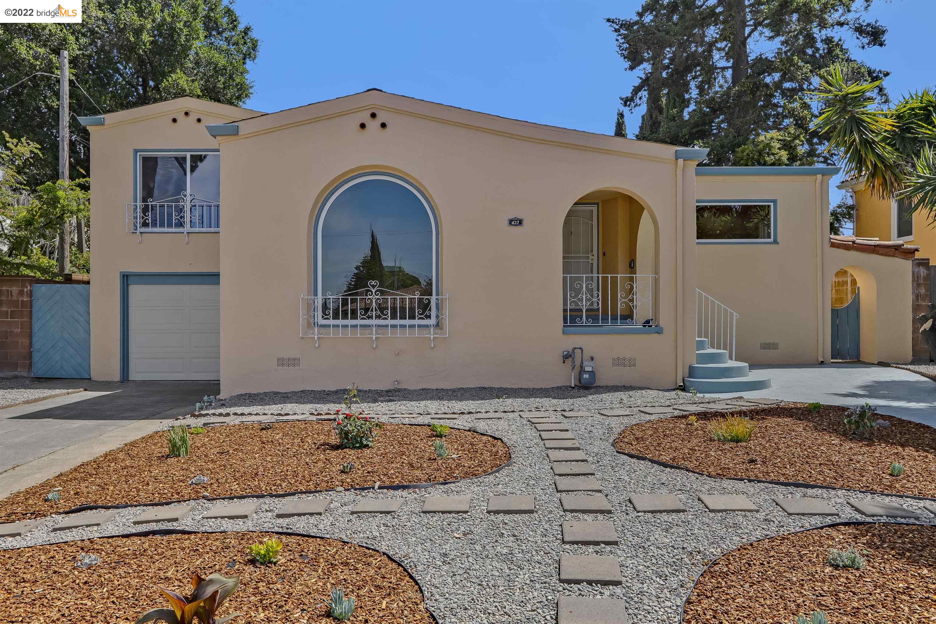 Detail Gallery Image 1 of 1 For 437 Indiana St, Vallejo,  CA 94590 - 3 Beds | 2 Baths