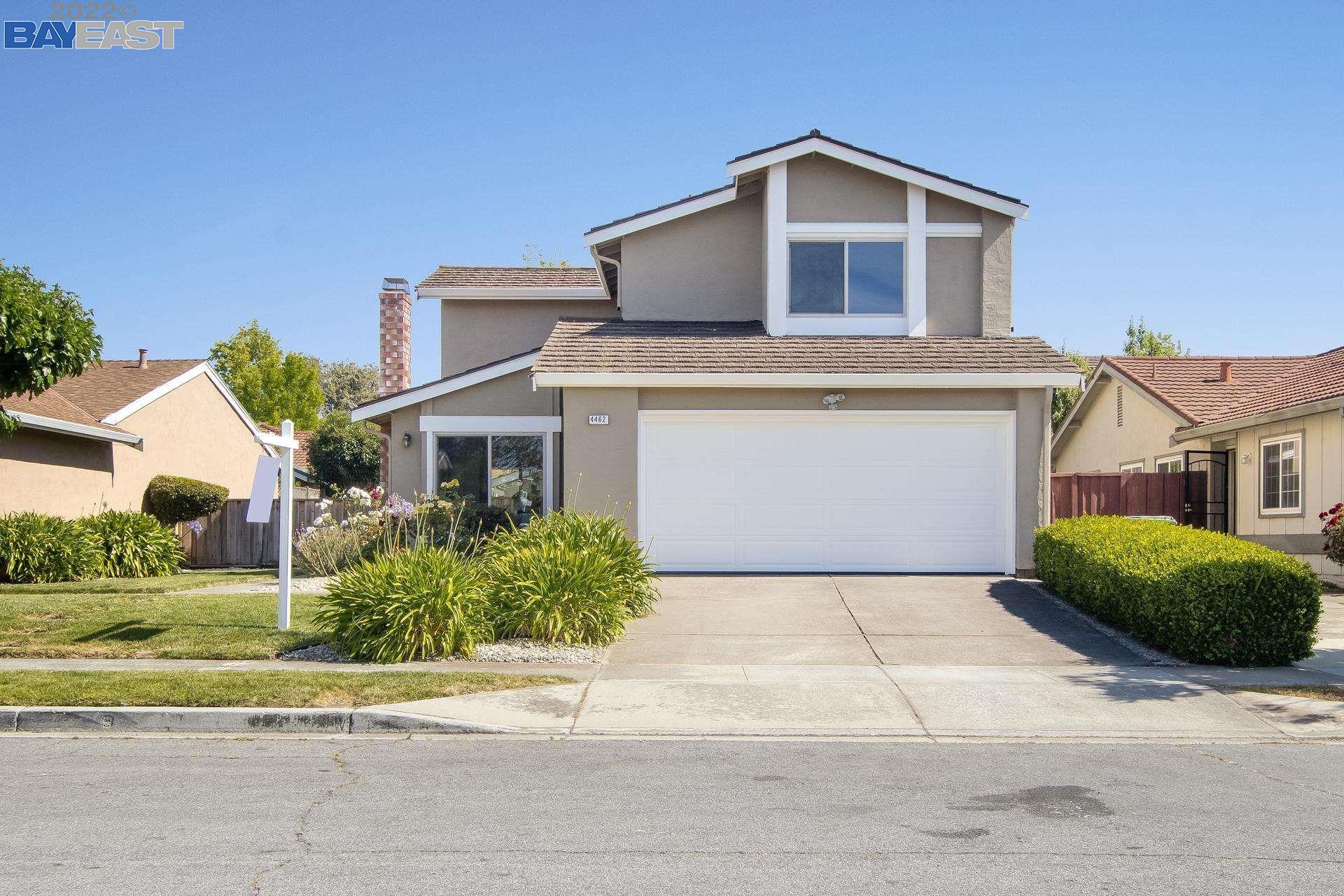 Detail Gallery Image 1 of 1 For 4462 Macbeth Cir, Fremont,  CA 94555 - 4 Beds | 2/1 Baths