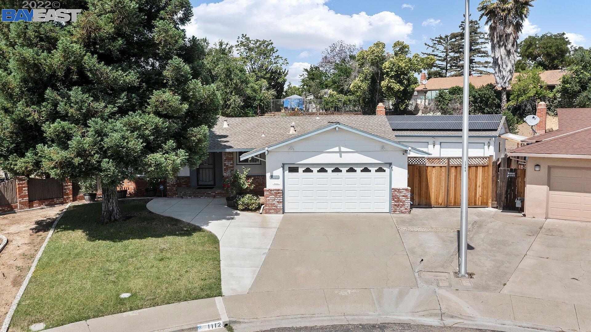 1112 Granada Ct