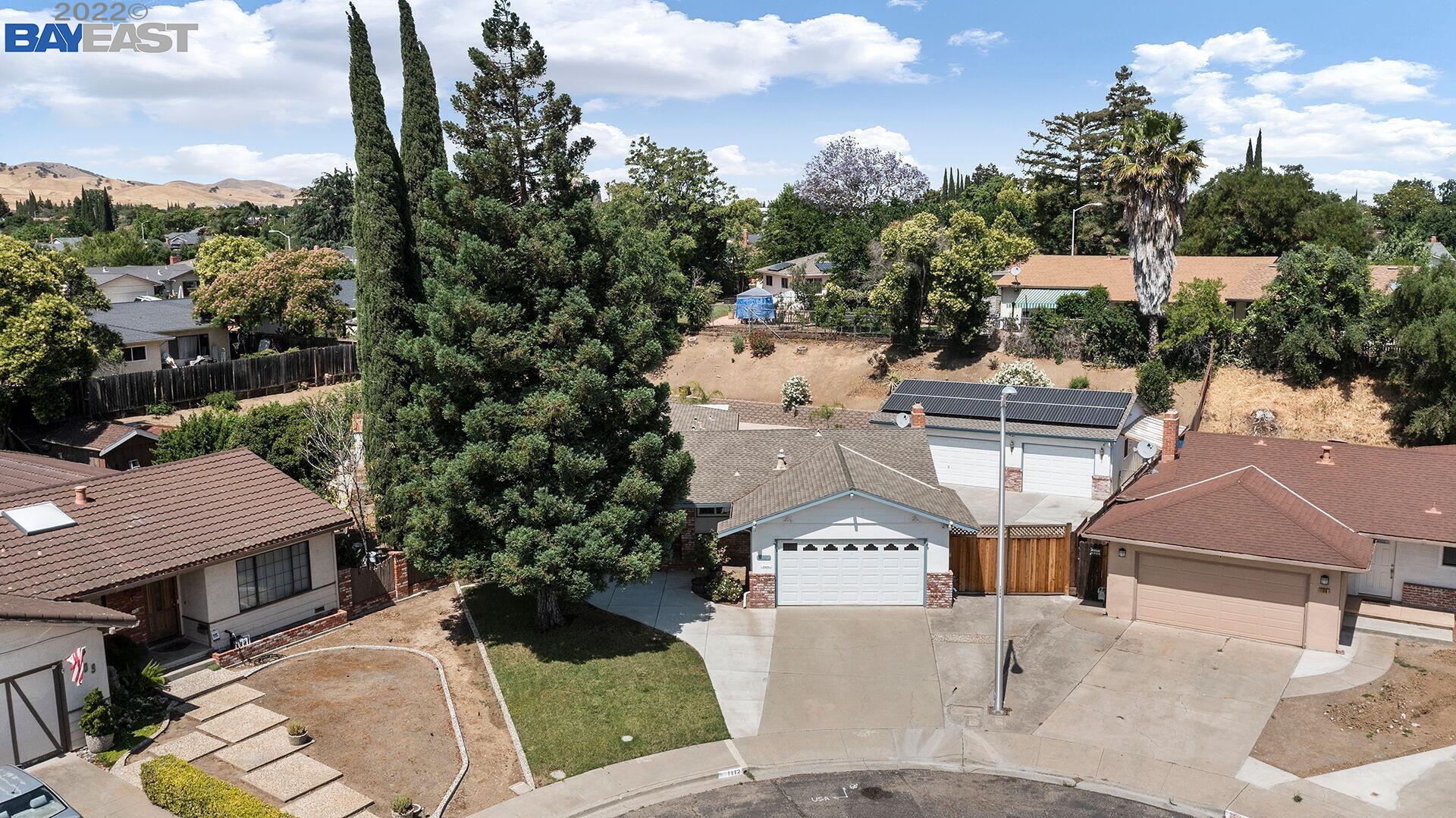 1112 Granada Ct