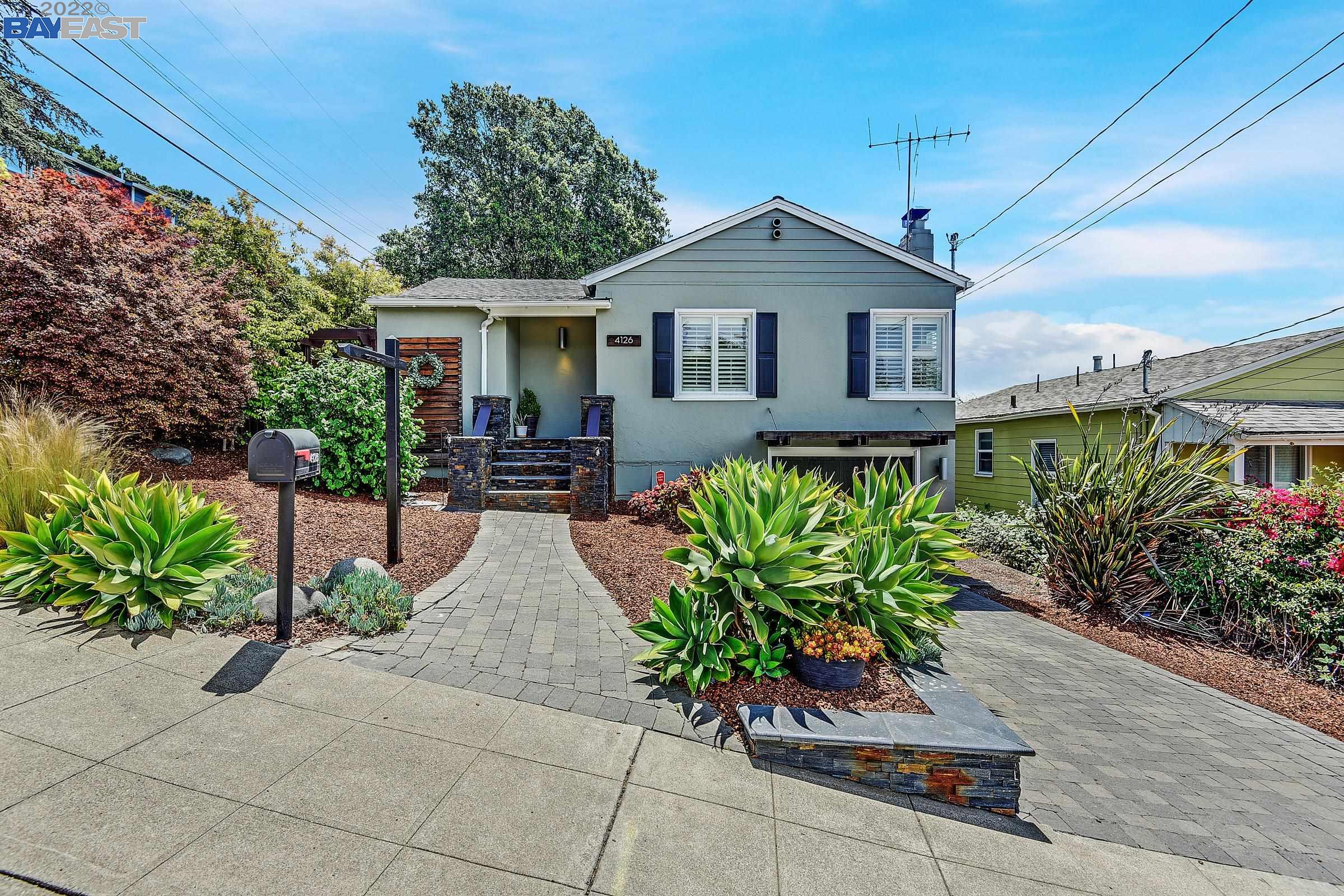 Detail Gallery Image 1 of 1 For 4126 Kuhnle Avenue, Oakland,  CA 94605-1215 - 2 Beds | 1 Baths
