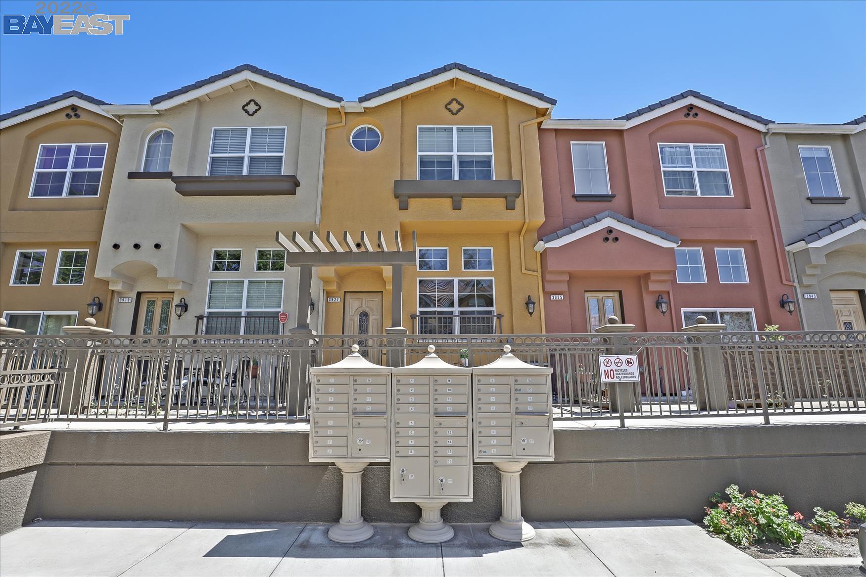 Detail Gallery Image 1 of 1 For 3927 Vicolo Ter, Fremont,  CA 94538 - 2 Beds | 2/1 Baths