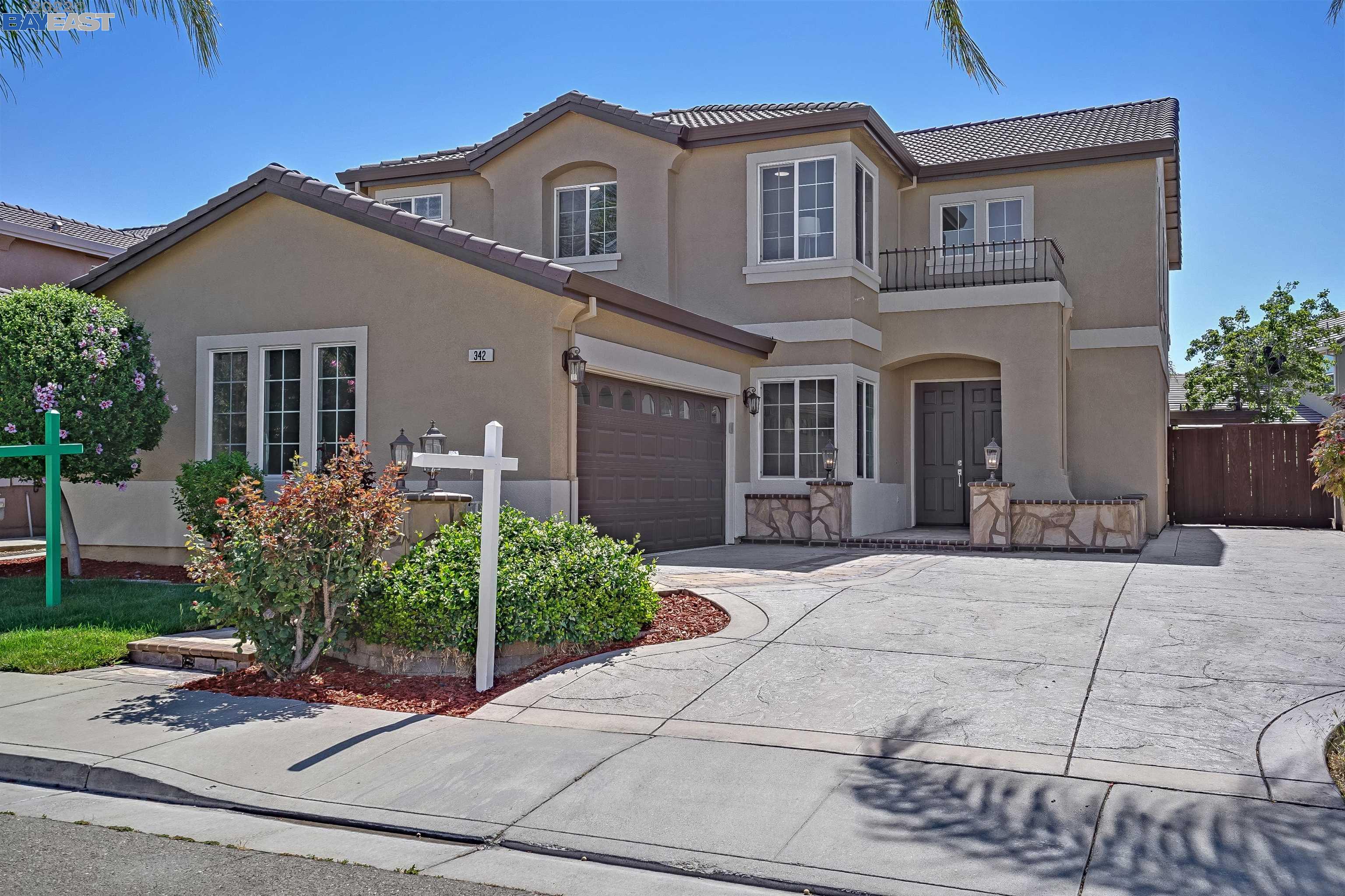 Detail Gallery Image 1 of 1 For 342 Tennis Ct, Tracy,  CA 95377 - 4 Beds | 3/1 Baths