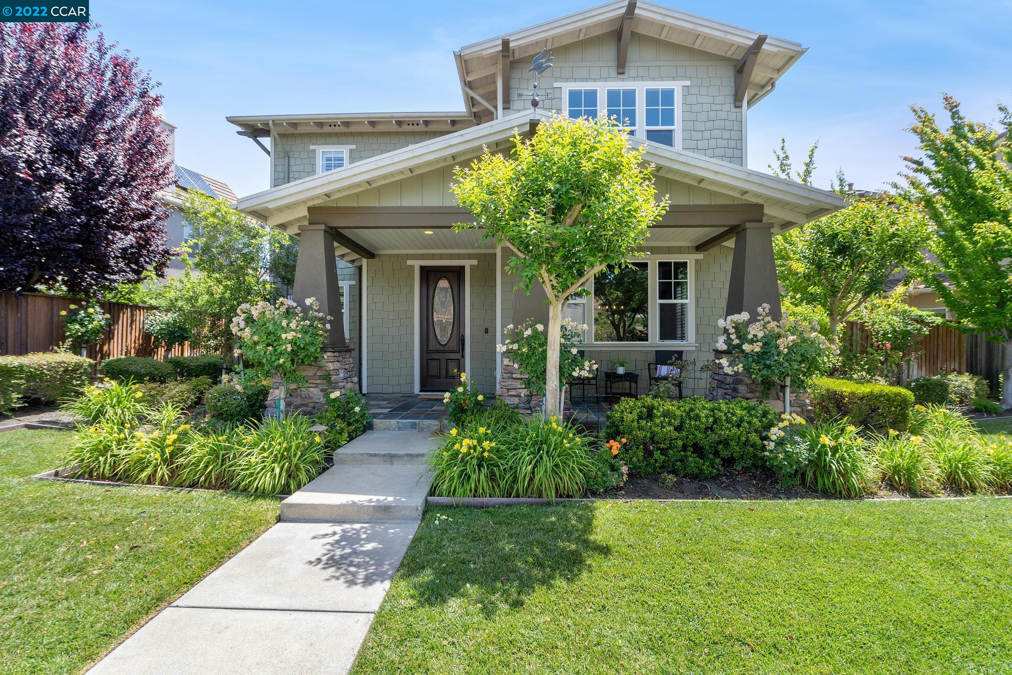 Detail Gallery Image 1 of 1 For 113 Lucy Ln, San Ramon,  CA 94582 - 4 Beds | 3/1 Baths