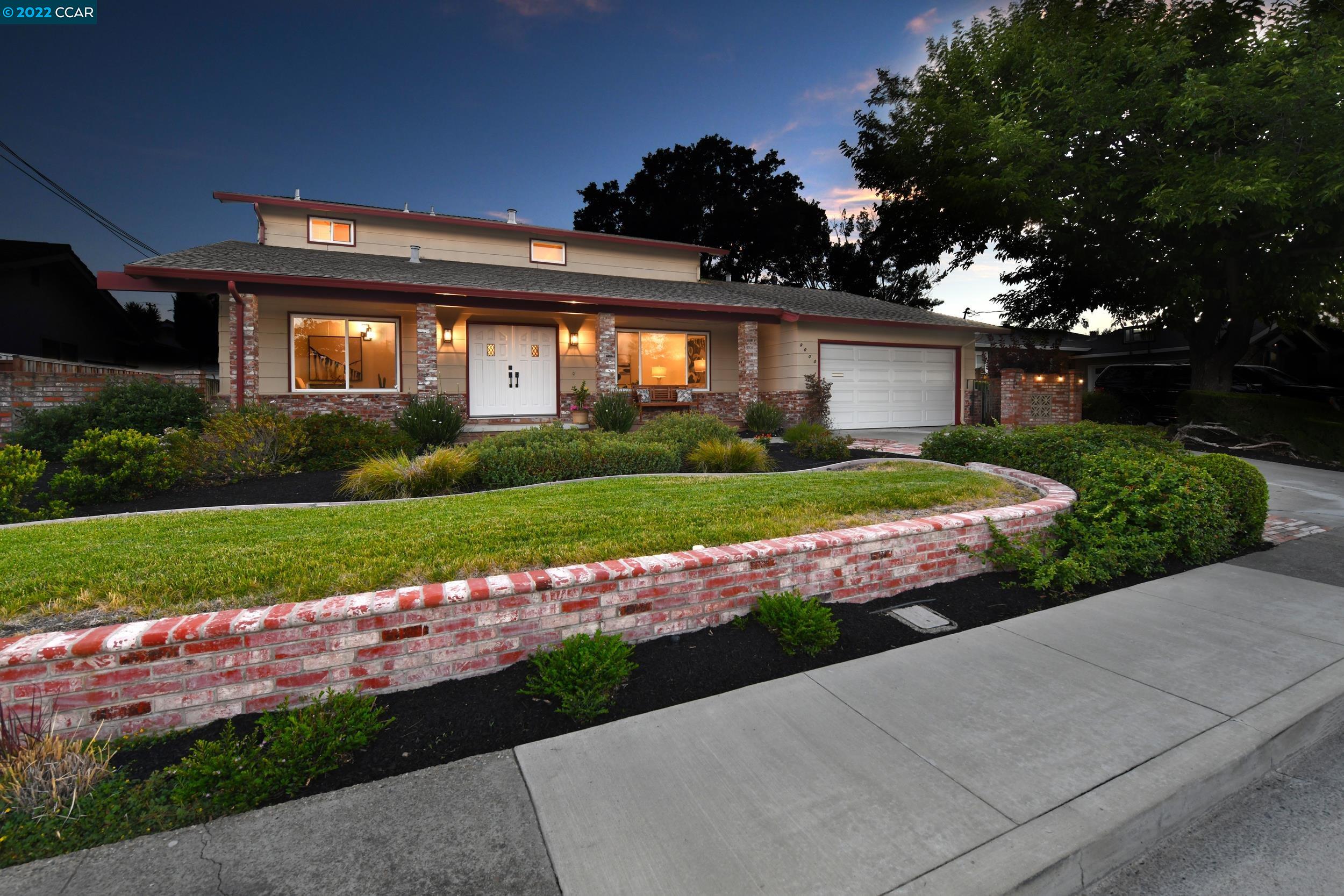 Detail Gallery Image 1 of 1 For 9605 Davona Drive, San Ramon,  CA 94583 - 4 Beds | 2 Baths