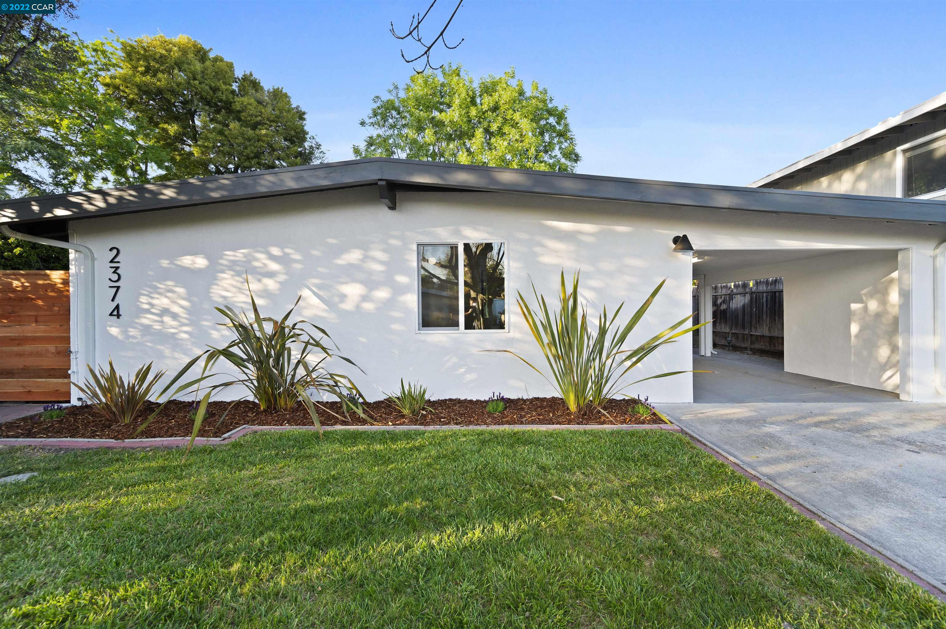 Detail Gallery Image 1 of 1 For 2374 Laura Ln, Mountain View,  CA 94043 - 4 Beds | 2 Baths