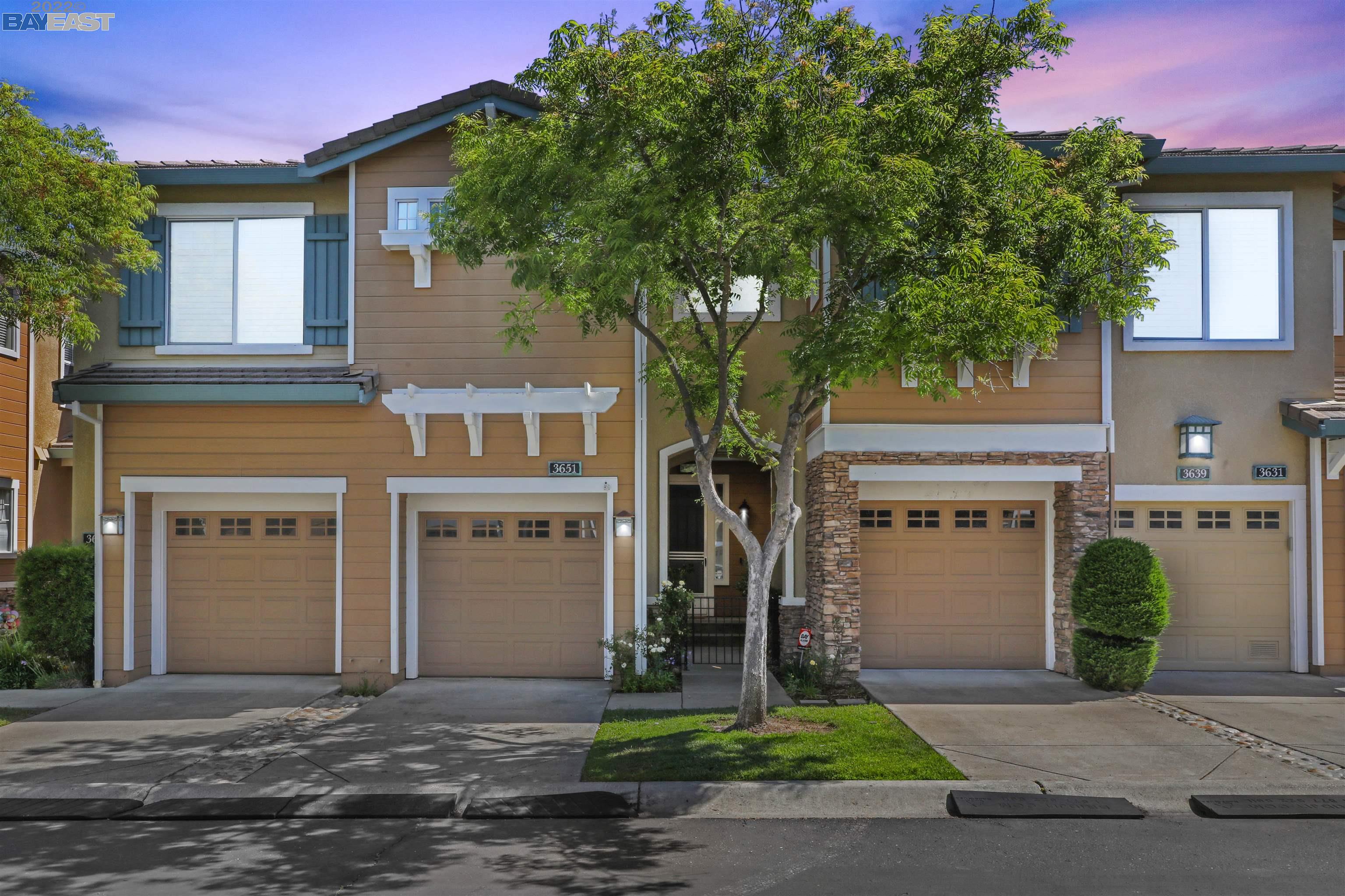 Detail Gallery Image 1 of 1 For 3651 Pinon Canyon Ct, Castro Valley,  CA 94552-5430 - 2 Beds | 2/1 Baths