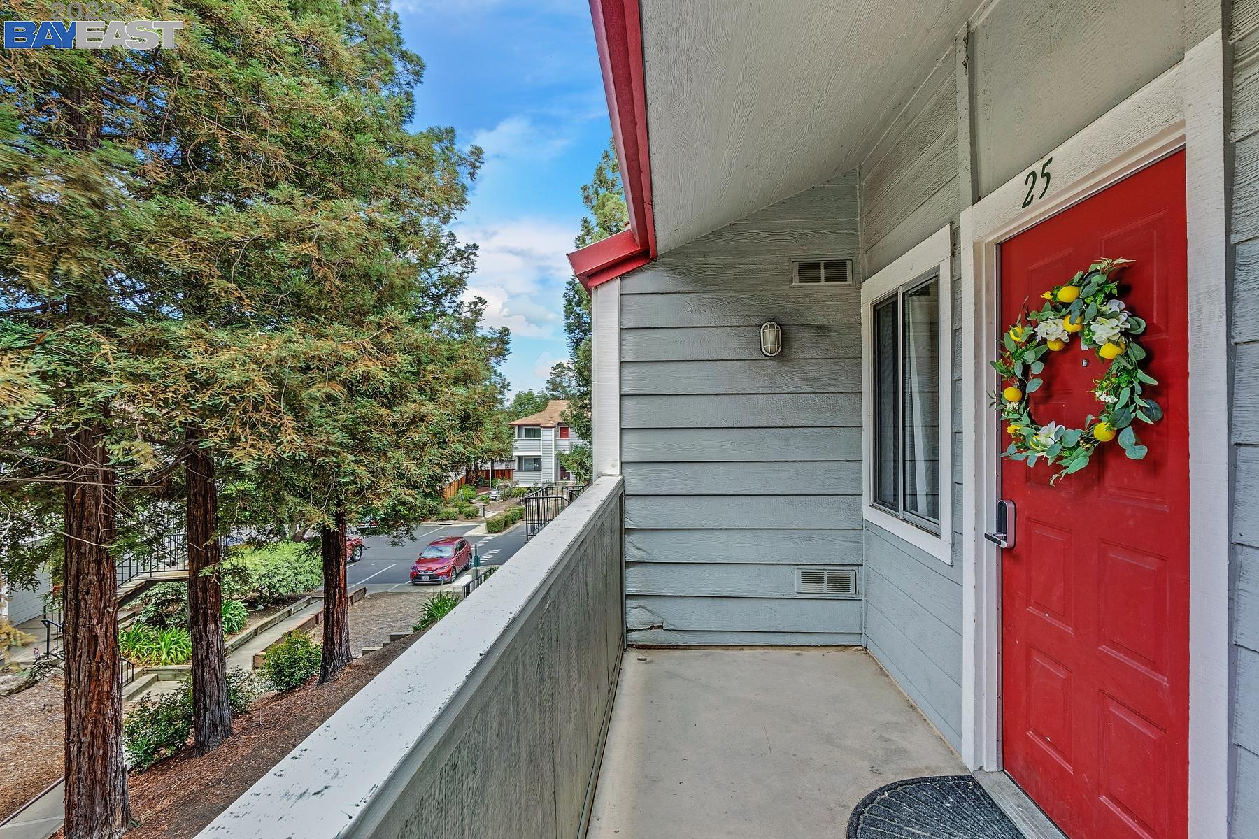 Detail Gallery Image 1 of 1 For 29627 Desert Oak Ct #25,  Hayward,  CA 94544 - 1 Beds | 1 Baths