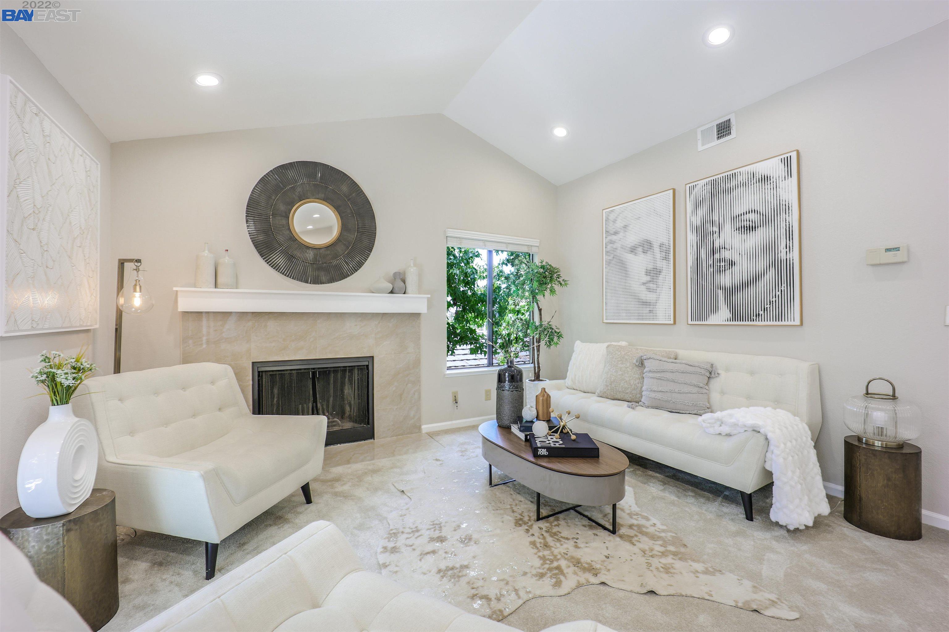 Detail Gallery Image 1 of 1 For 6294 Joaquin Murieta Ave #E,  Newark,  CA 94560 - 2 Beds | 1 Baths