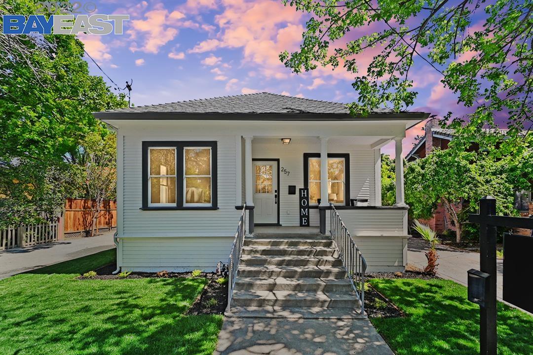 Detail Gallery Image 1 of 1 For 257 W Angela St, Pleasanton,  CA 94566 - 4 Beds | 2 Baths