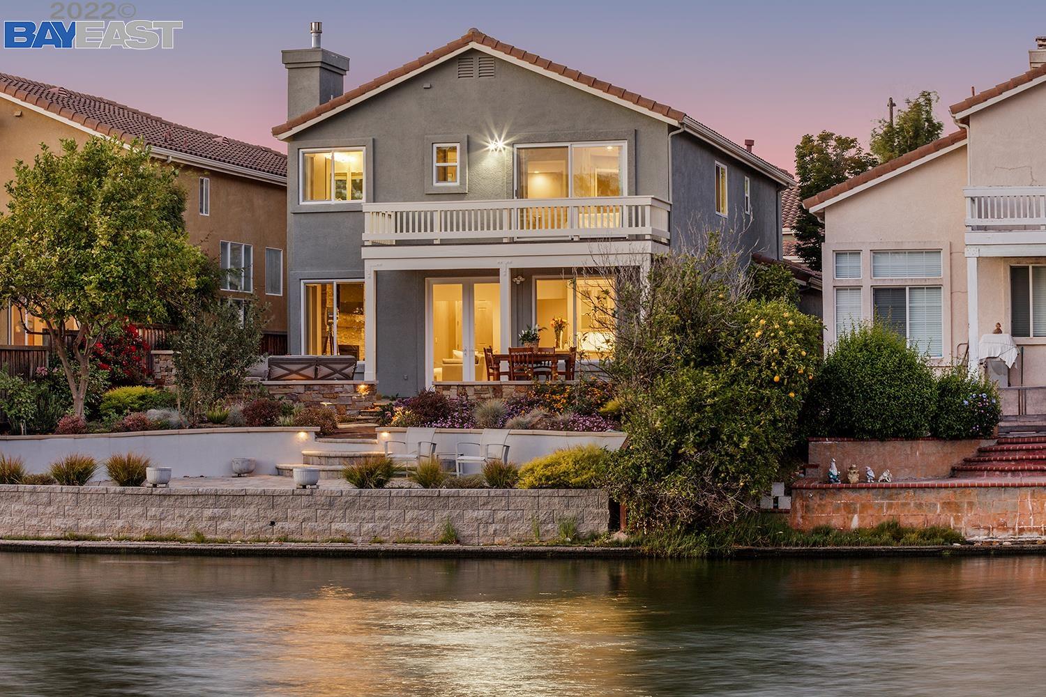 Detail Gallery Image 1 of 1 For 222 Ratto Rd, Alameda,  CA 94502 - 4 Beds | 2/1 Baths