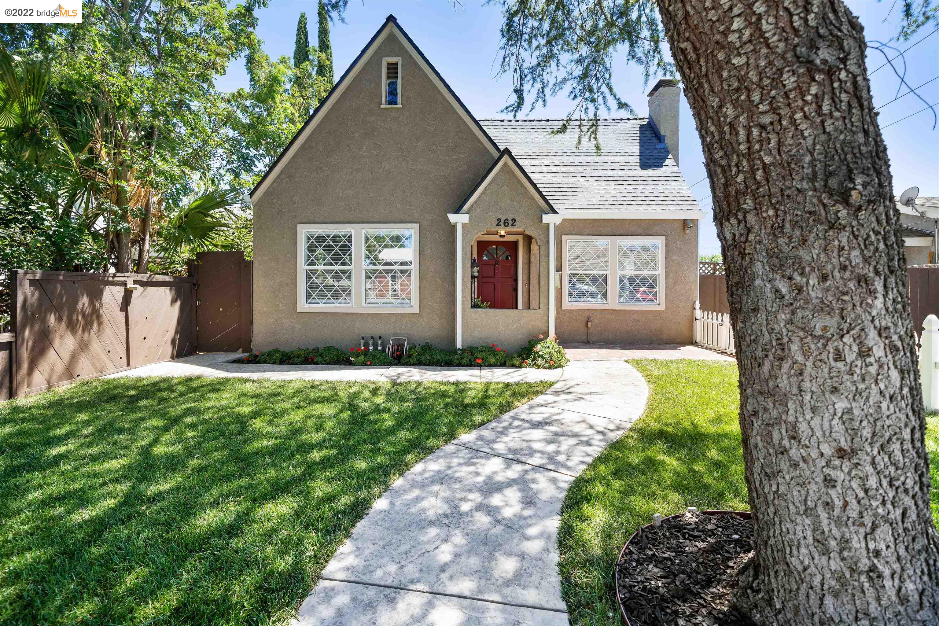 262 W Lowell Ave, TRACY, CA 95376