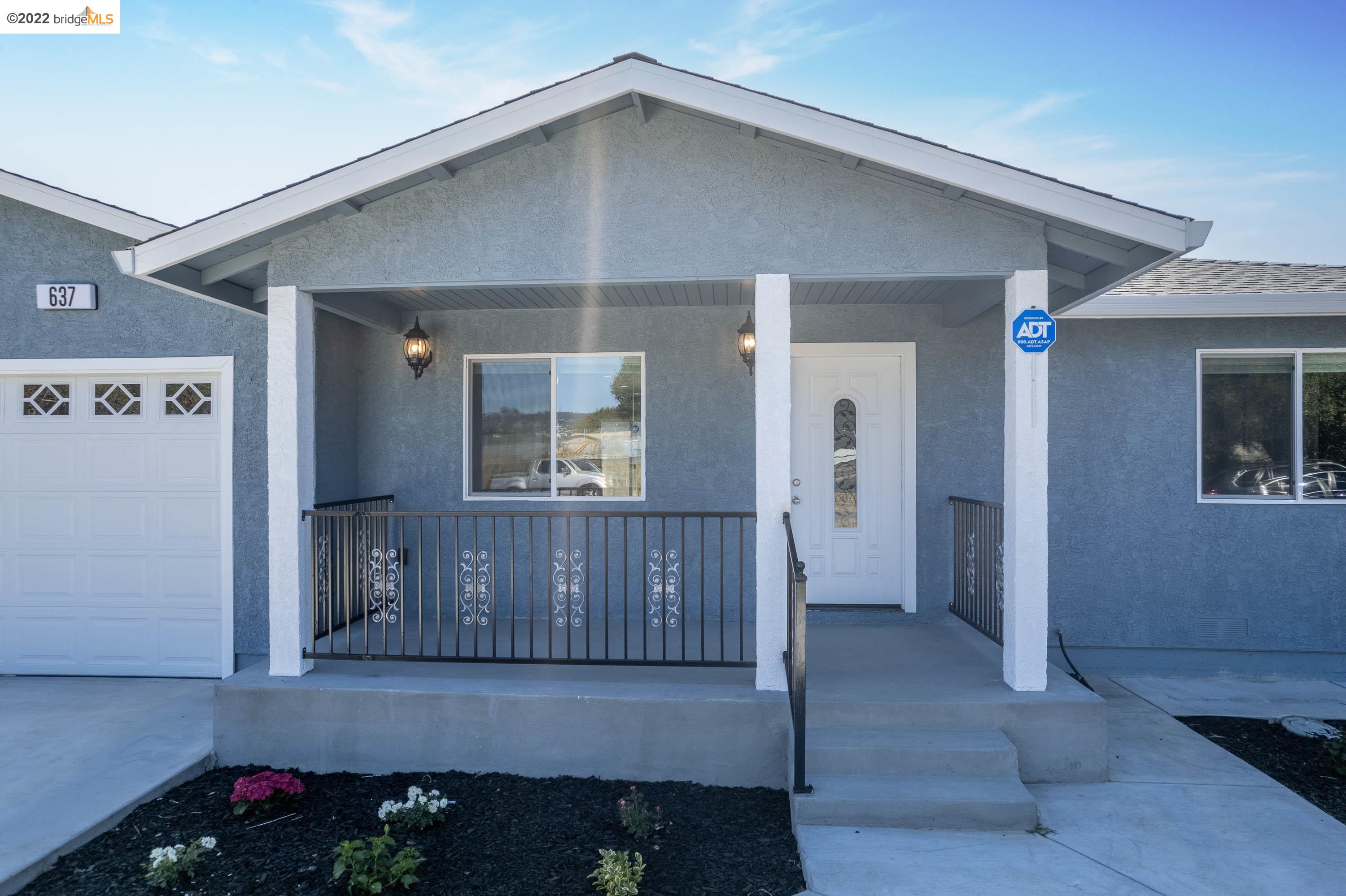 Detail Gallery Image 1 of 1 For 637 13th St, Richmond,  CA 94801 - 4 Beds | 2/1 Baths