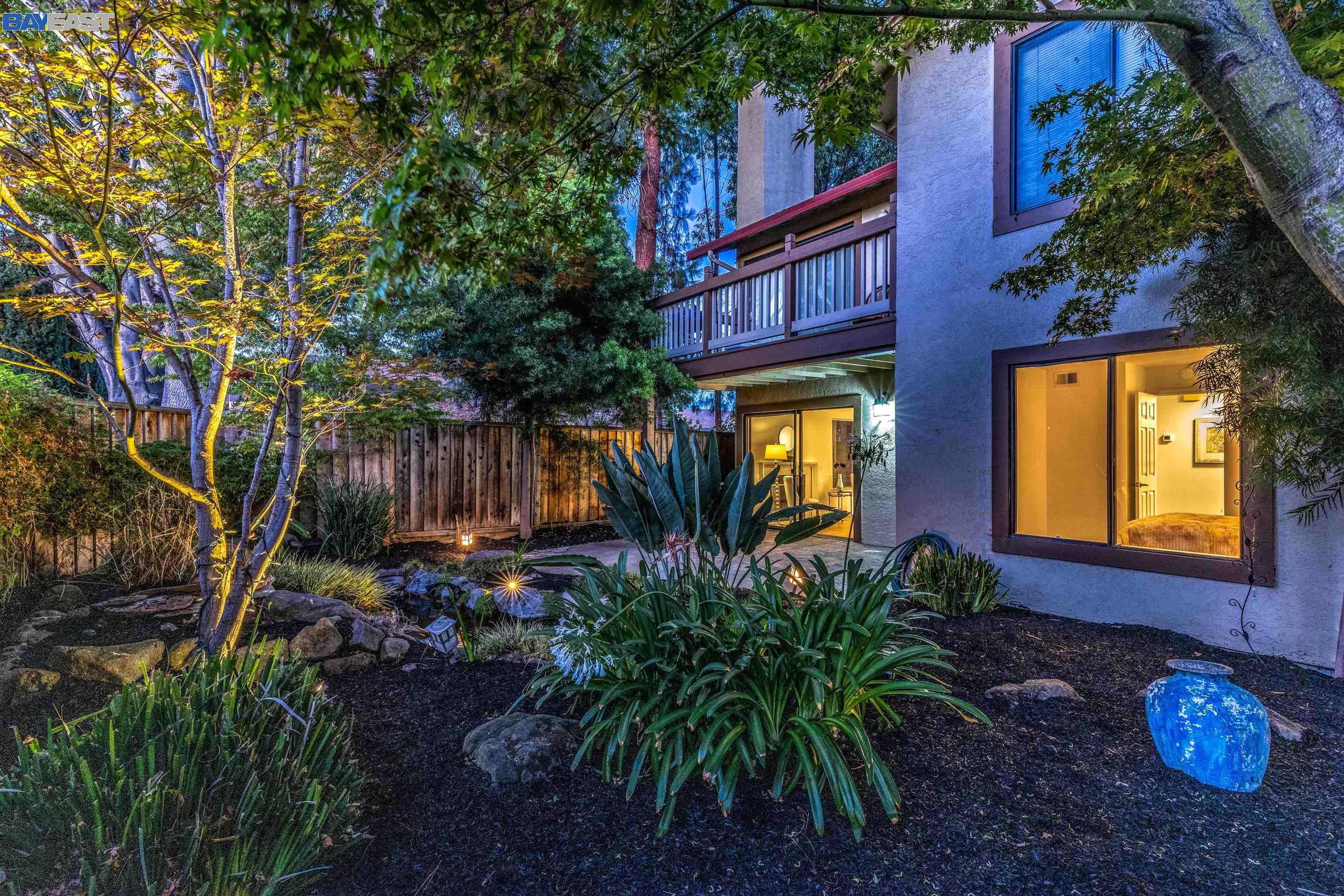 Detail Gallery Image 1 of 1 For 38721 Huntington Cir, Fremont,  CA 94536 - 2 Beds | 2 Baths