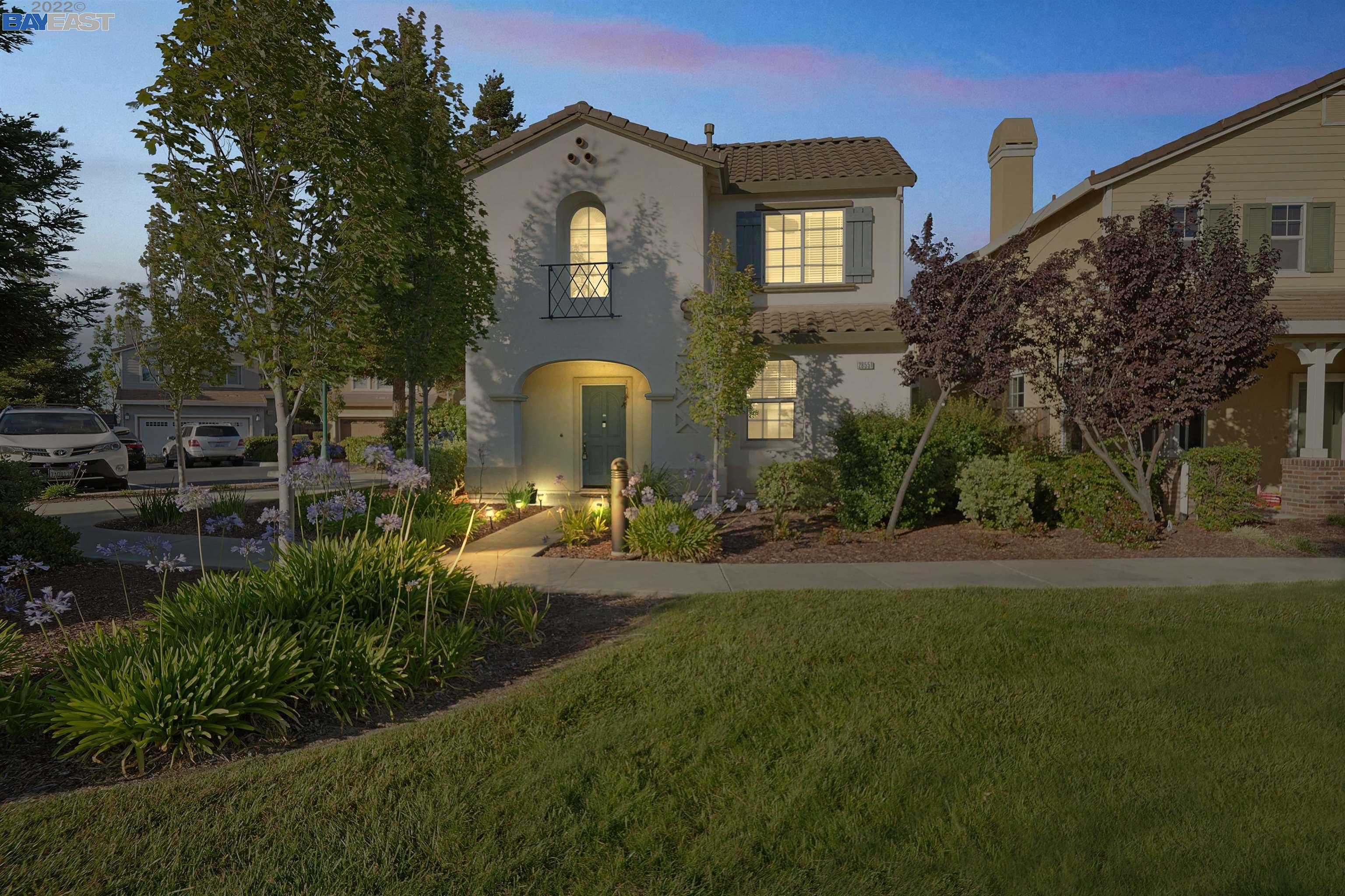Detail Gallery Image 1 of 1 For 28551 Starboard Ln, Hayward,  CA 94545 - 4 Beds | 3 Baths