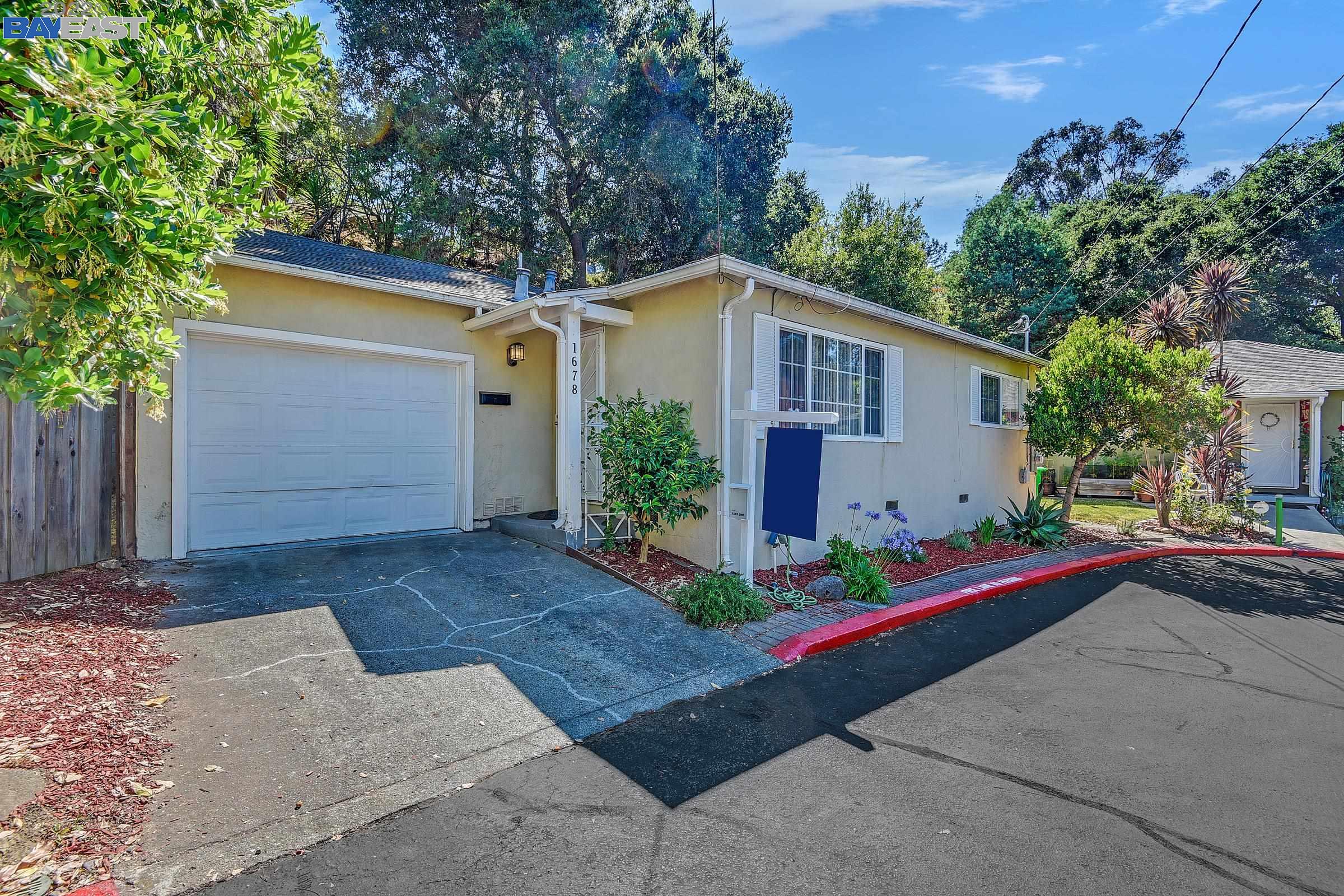 Detail Gallery Image 1 of 1 For 1678 East Ave, Hayward,  CA 94541 - 2 Beds | 1 Baths