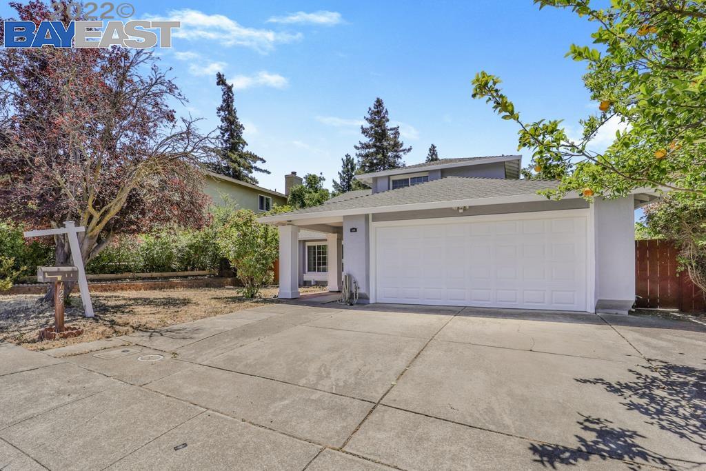 Detail Gallery Image 1 of 1 For 125 Jason Ct, Vallejo,  CA 94591 - 4 Beds | 2/1 Baths