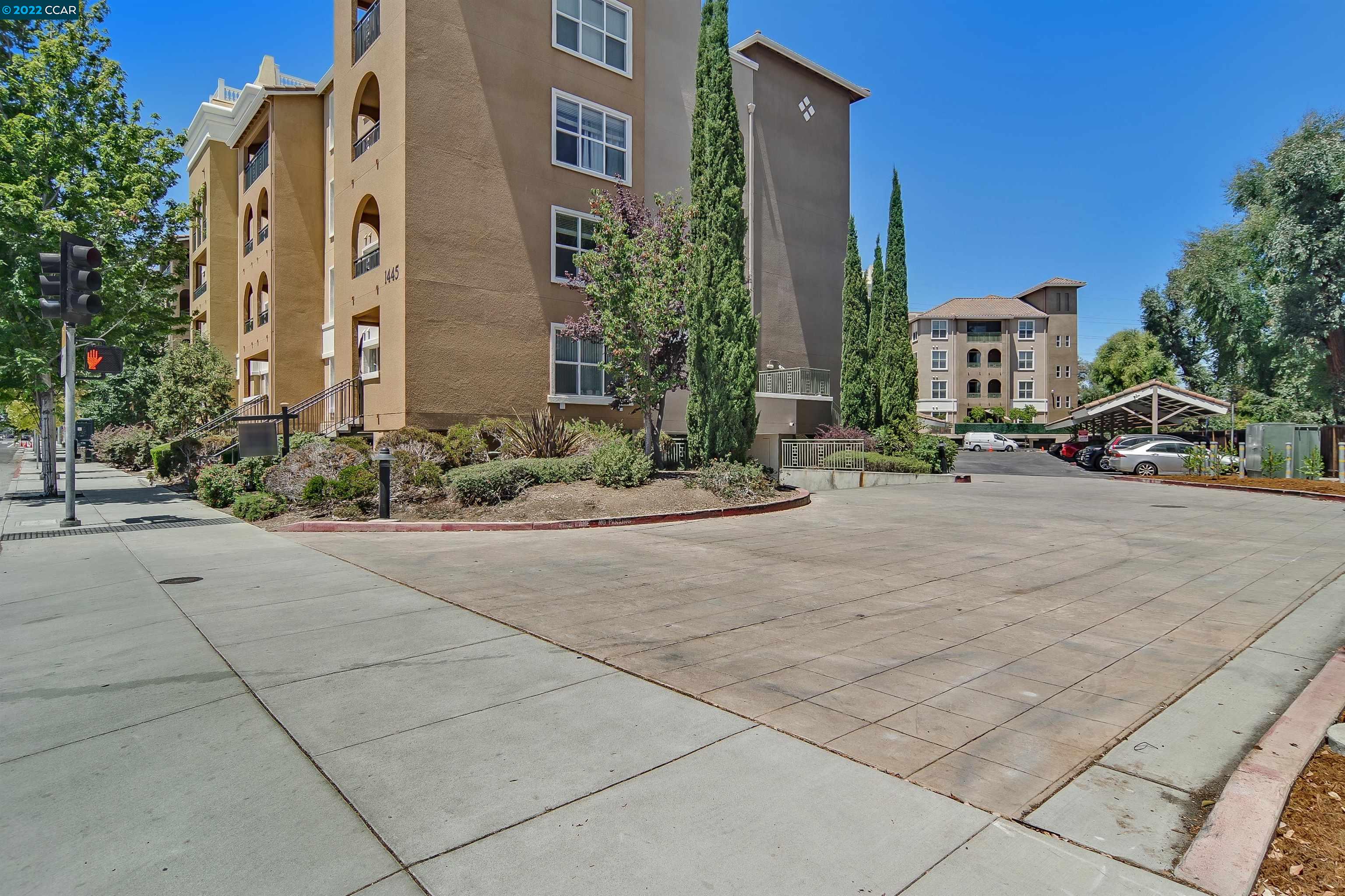 Detail Gallery Image 1 of 1 For 1445 Fruitdale Ave #419,  San Jose,  CA 95128-3276 - 2 Beds | 2 Baths