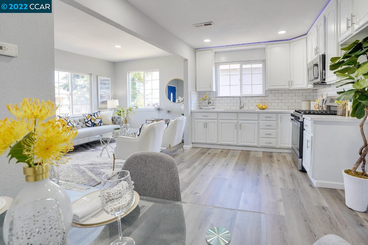 Detail Gallery Image 1 of 1 For 24105 Alice St, Hayward,  CA 94544 - 3 Beds | 2 Baths