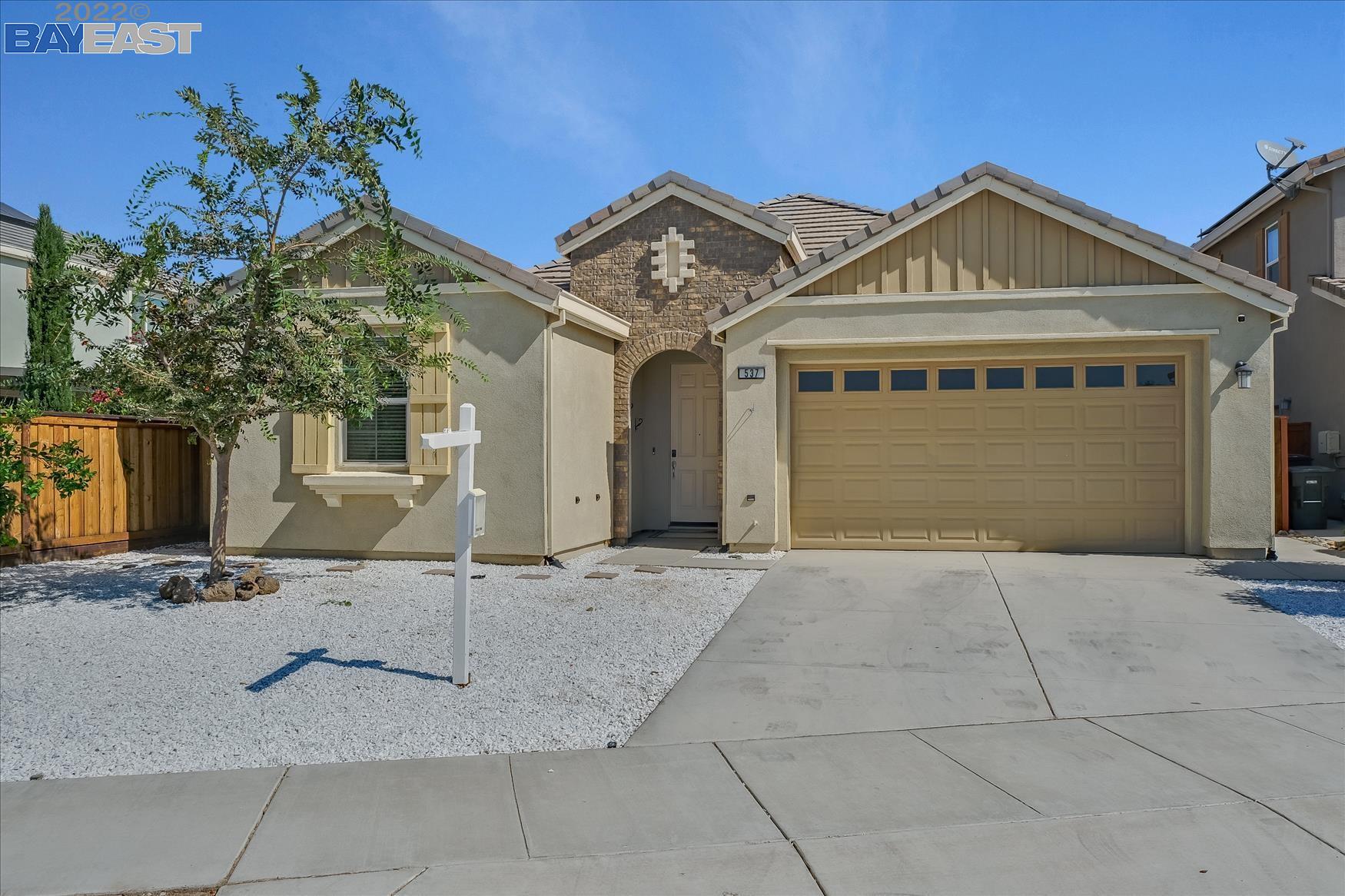 Detail Gallery Image 1 of 1 For 537 S Ventana Ave, Tracy,  CA 95376 - 3 Beds | 2/1 Baths