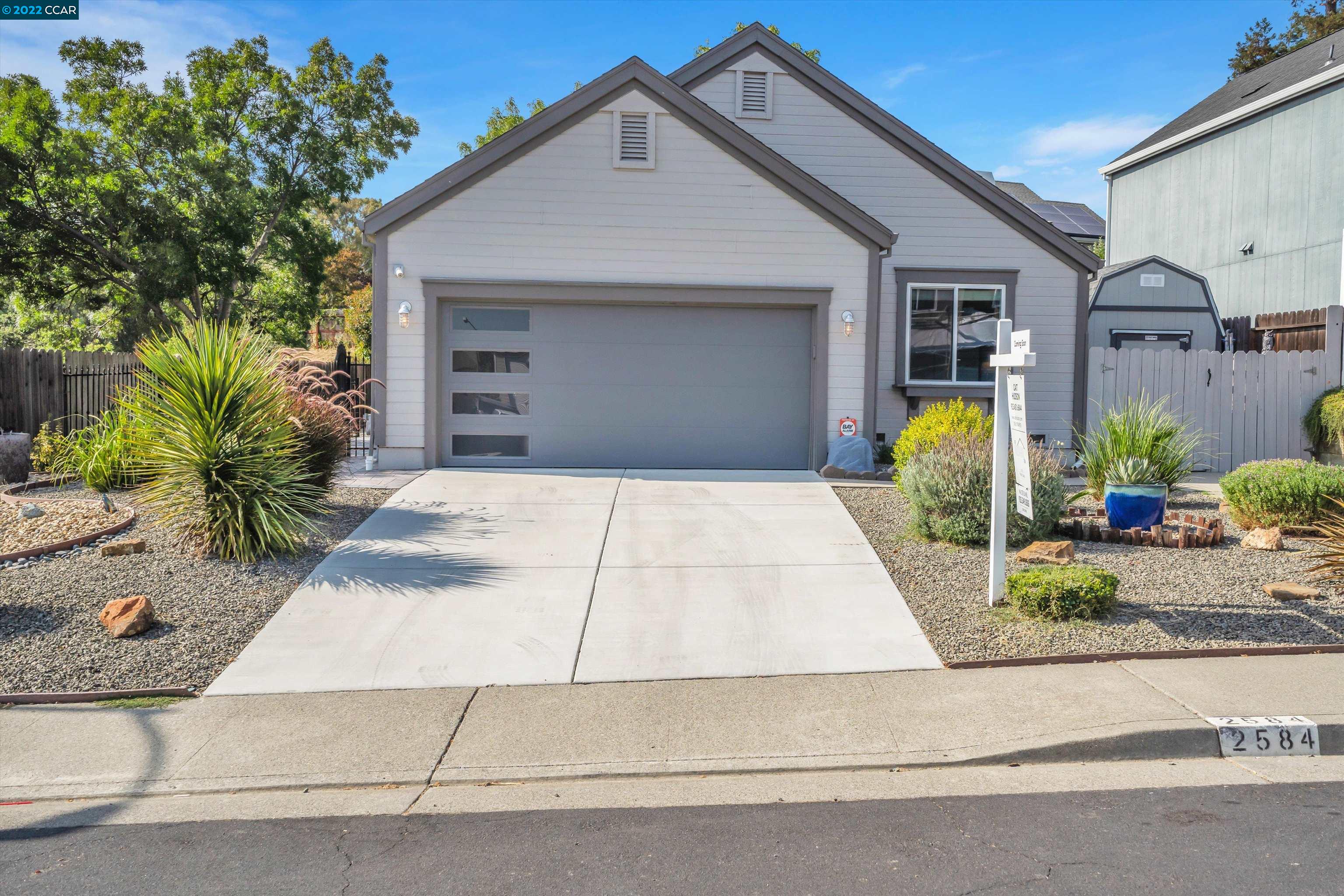Detail Gallery Image 1 of 1 For 2584 Canton Lane, Fairfield,  CA 94534 - 2 Beds | 2 Baths