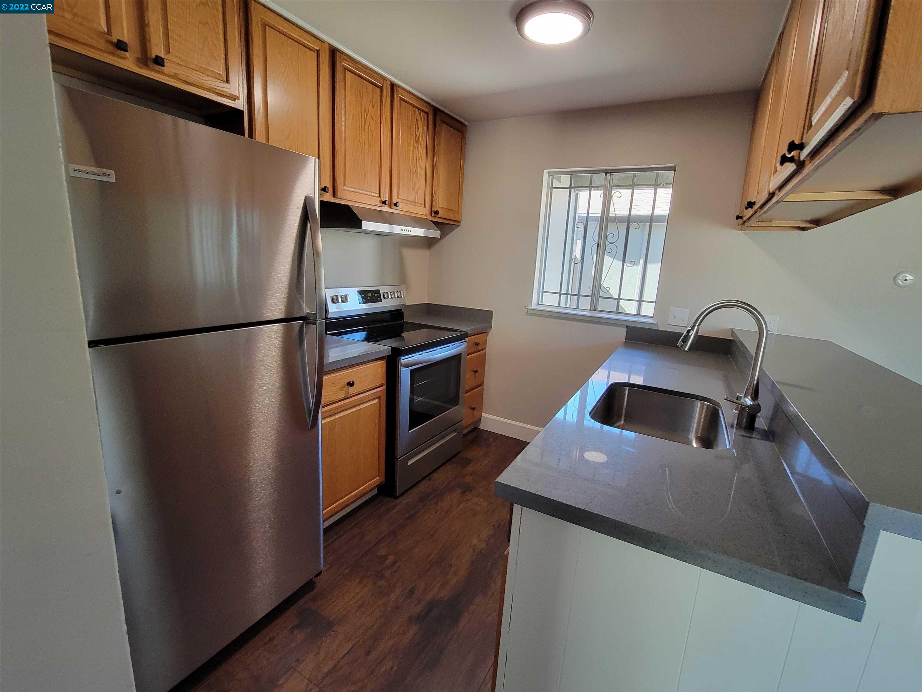 Detail Gallery Image 1 of 1 For 10 El Capitan Ln, Antioch,  CA 94509 - 3 Beds | 1 Baths