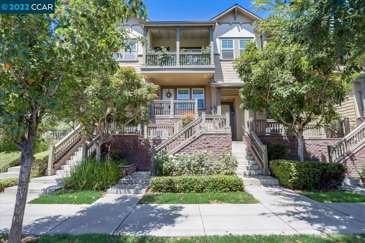 Detail Gallery Image 1 of 1 For 1874 Railroad Ave #112,  Livermore,  CA 94550 - 2 Beds | 2 Baths